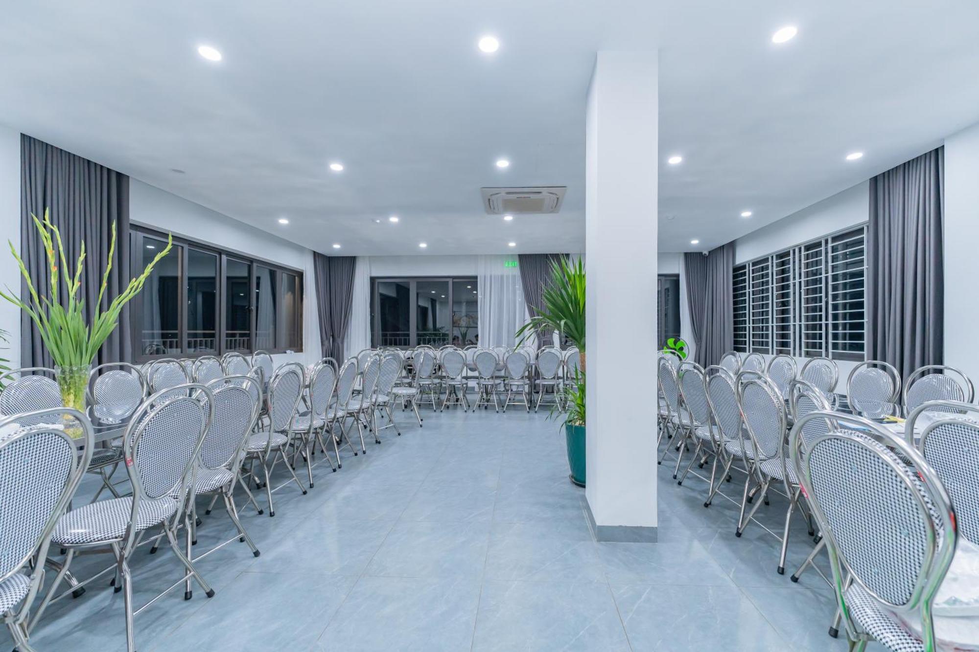 Aparthotel Ami Ba Vi