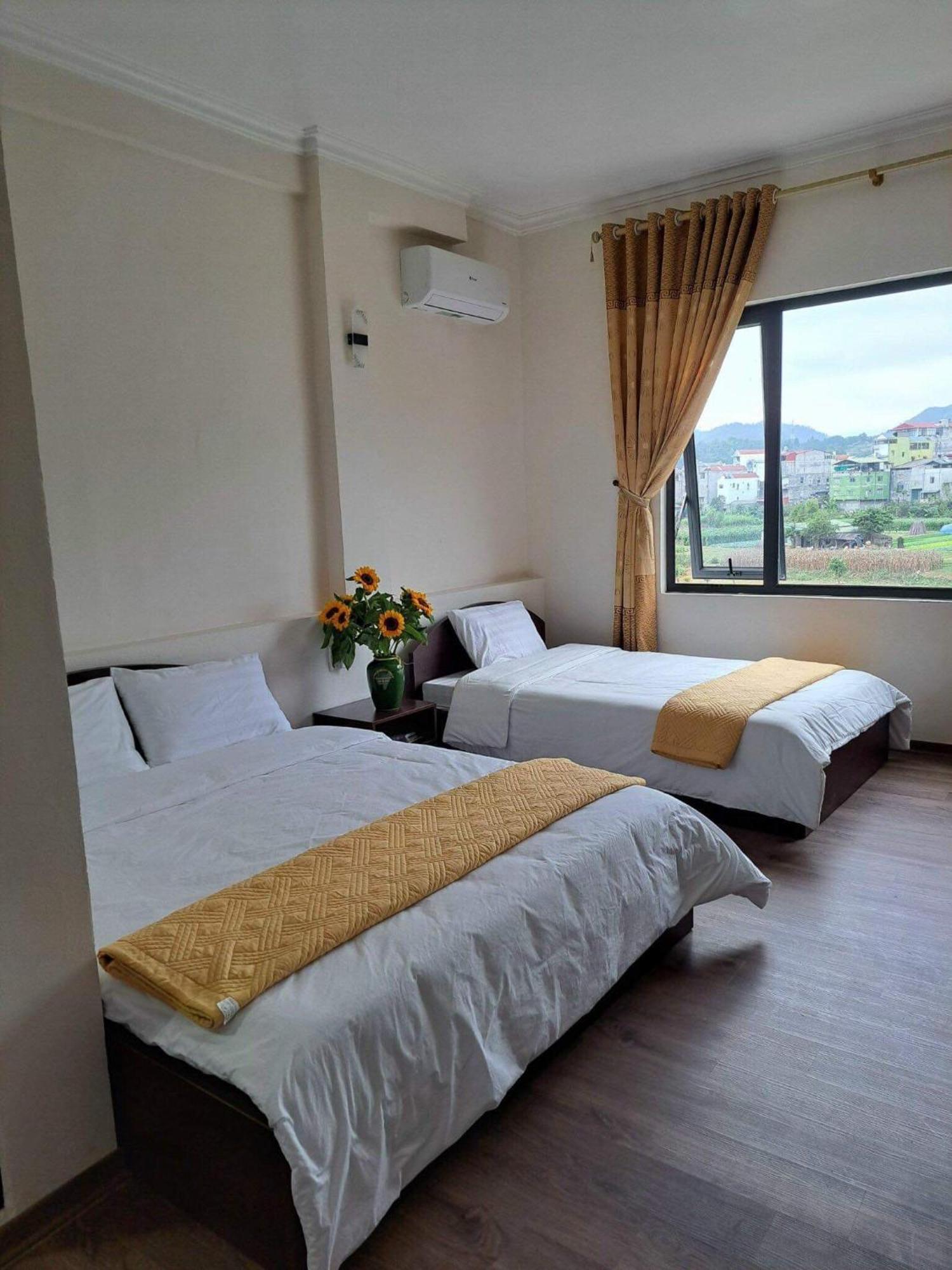 Khach San Hoang An Hotel *