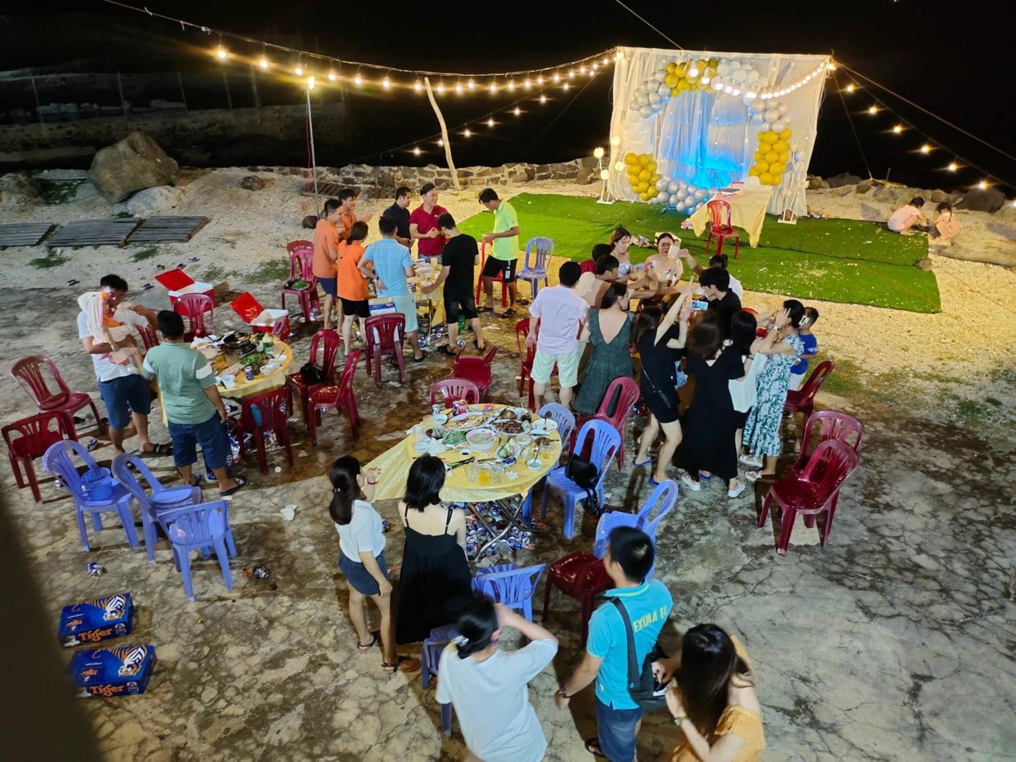 Long Vi - Dao Phu Quy Khách sạn Cu Lao Thu