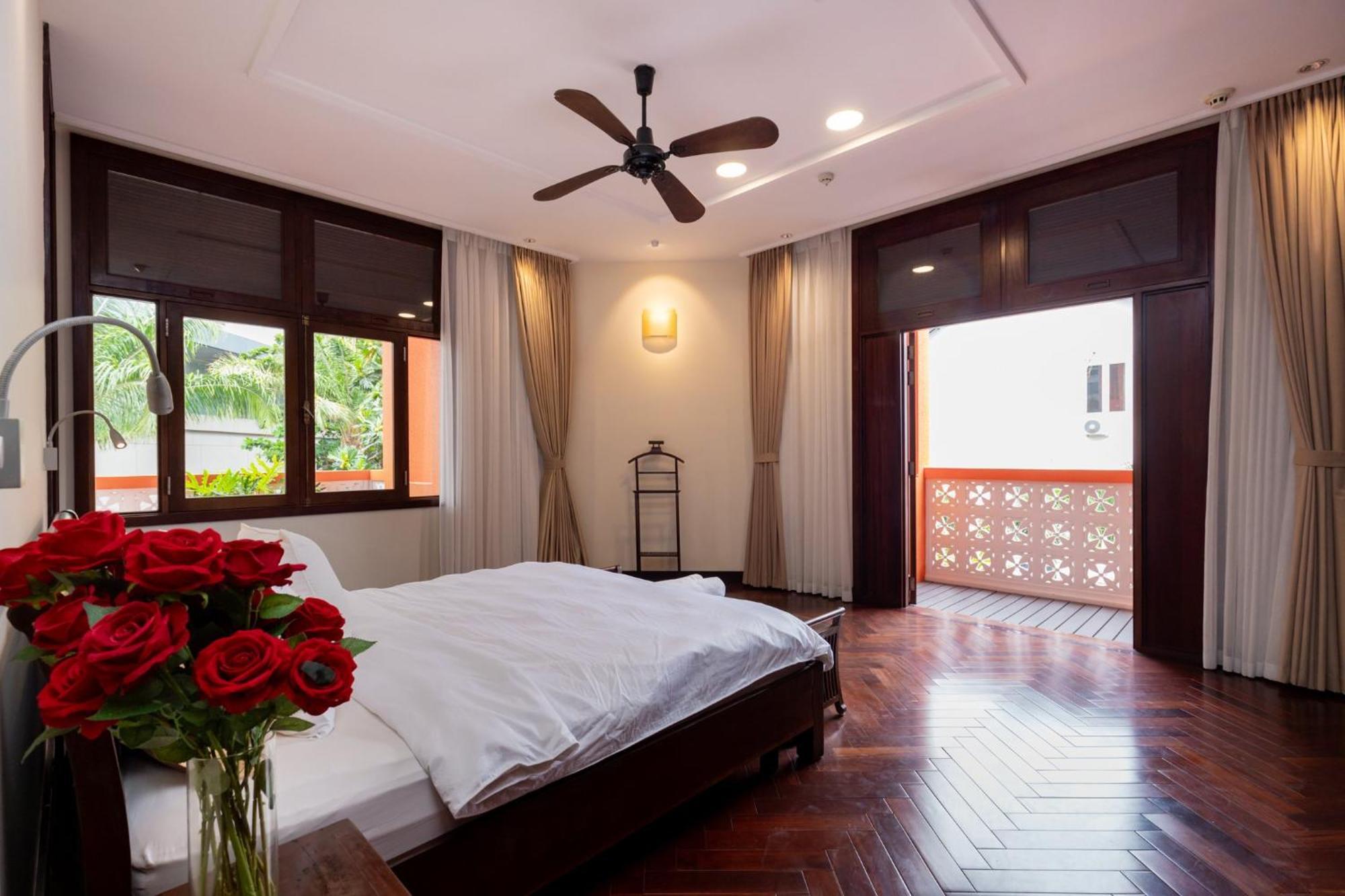 Orangeblue Near Pool Free Vietnam Villa *