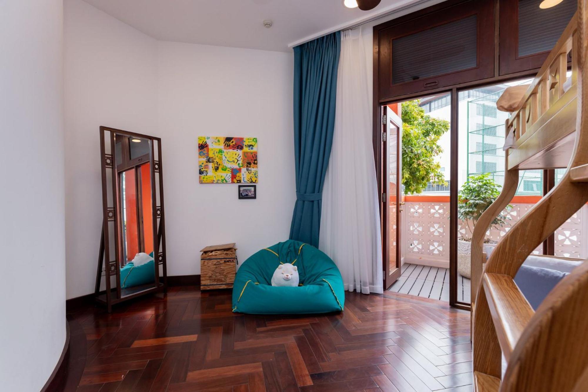 Villa Orangeblue Near Pool Free Vietnam Vung Tau