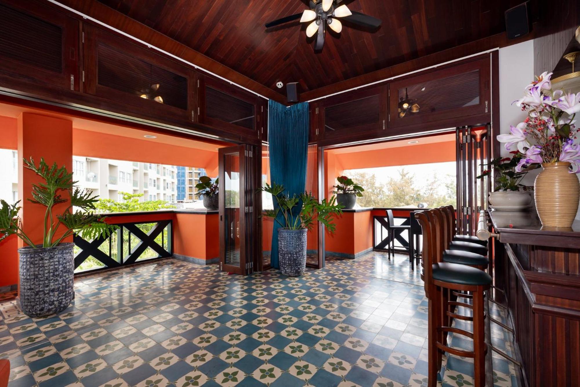Villa Orangeblue Near Pool Free Vietnam Vung Tau