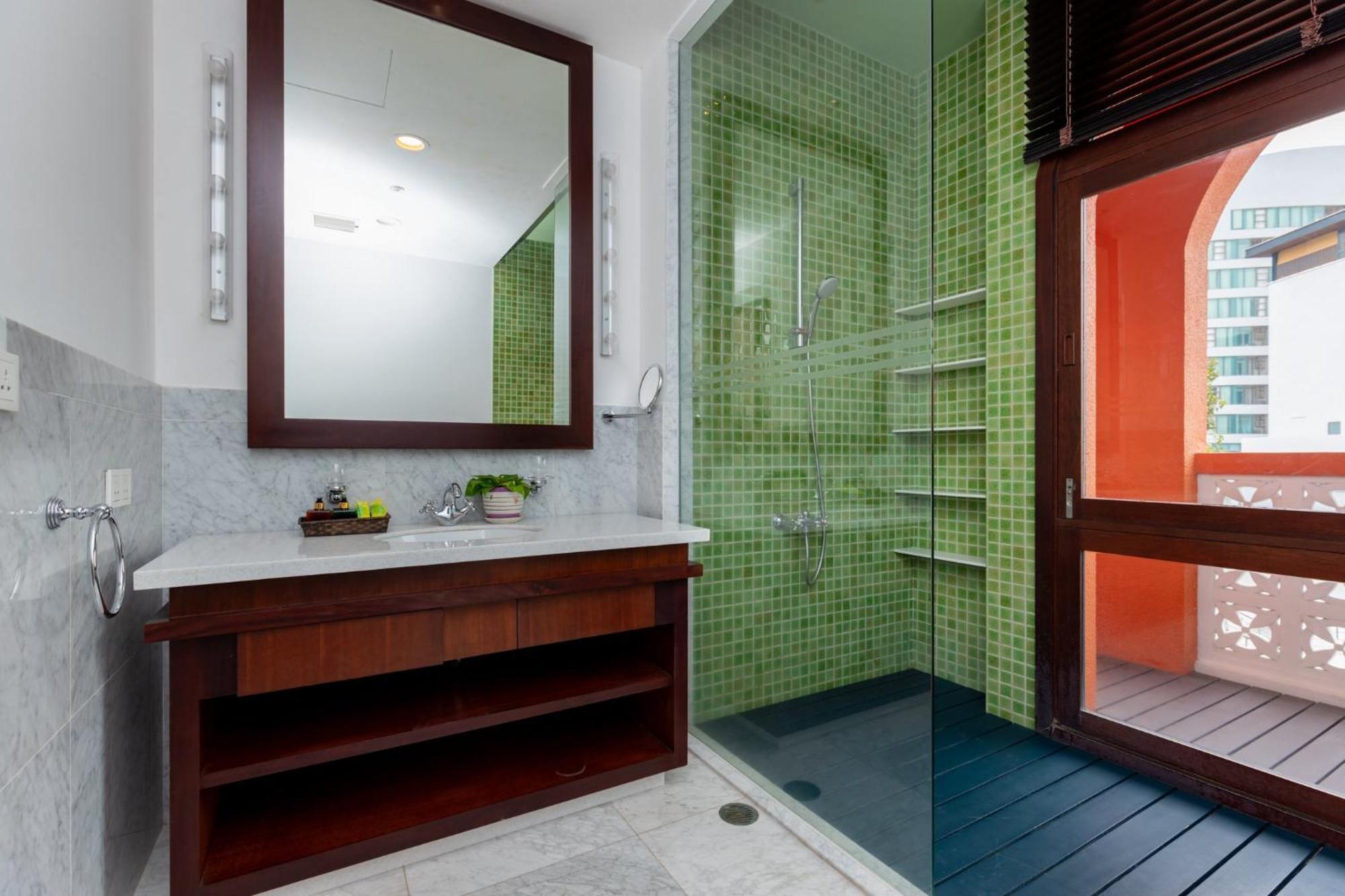 Orangeblue Near Pool Free Vietnam Villa *