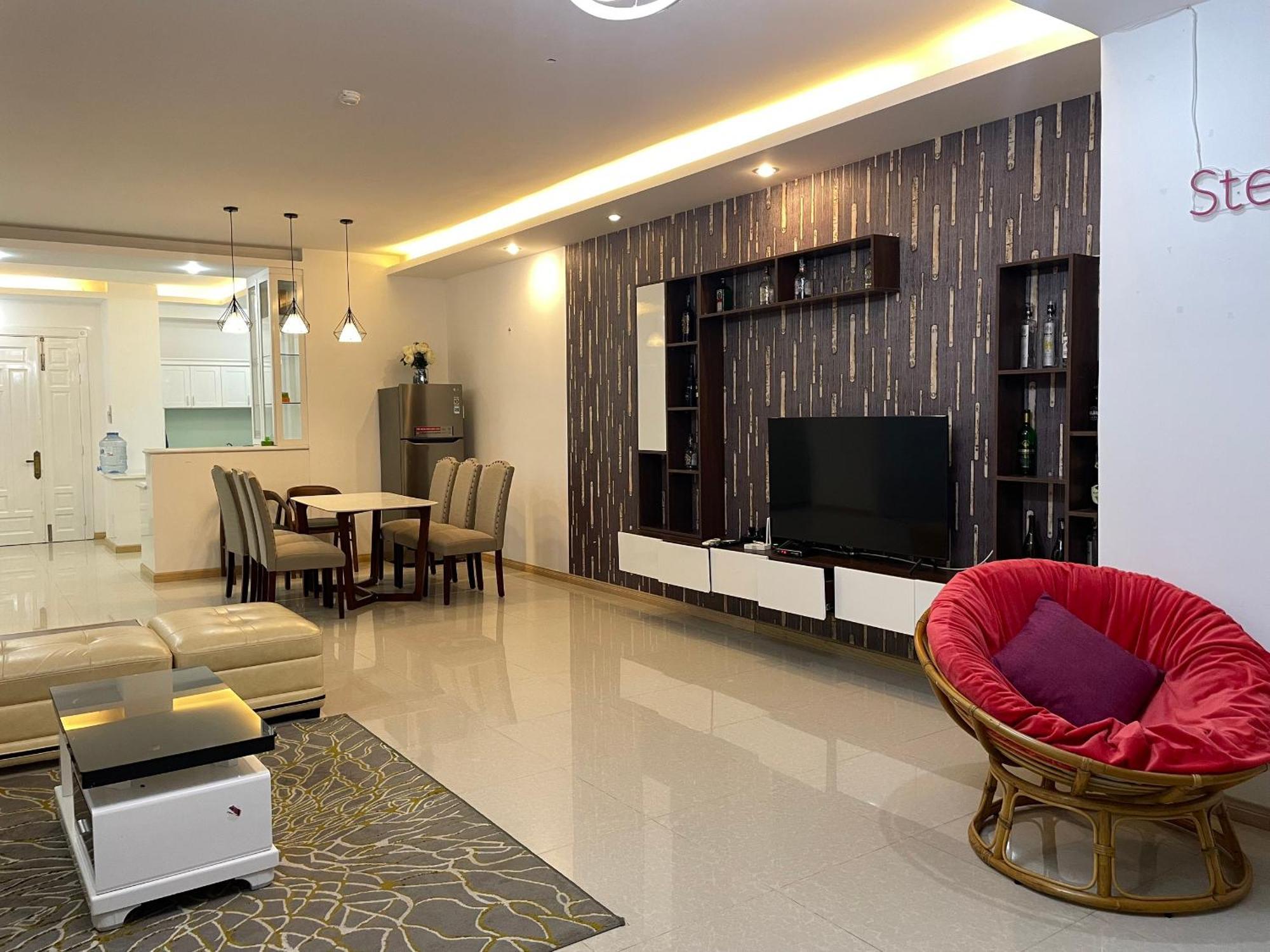 Penthouse 4 Bed In Apartment *