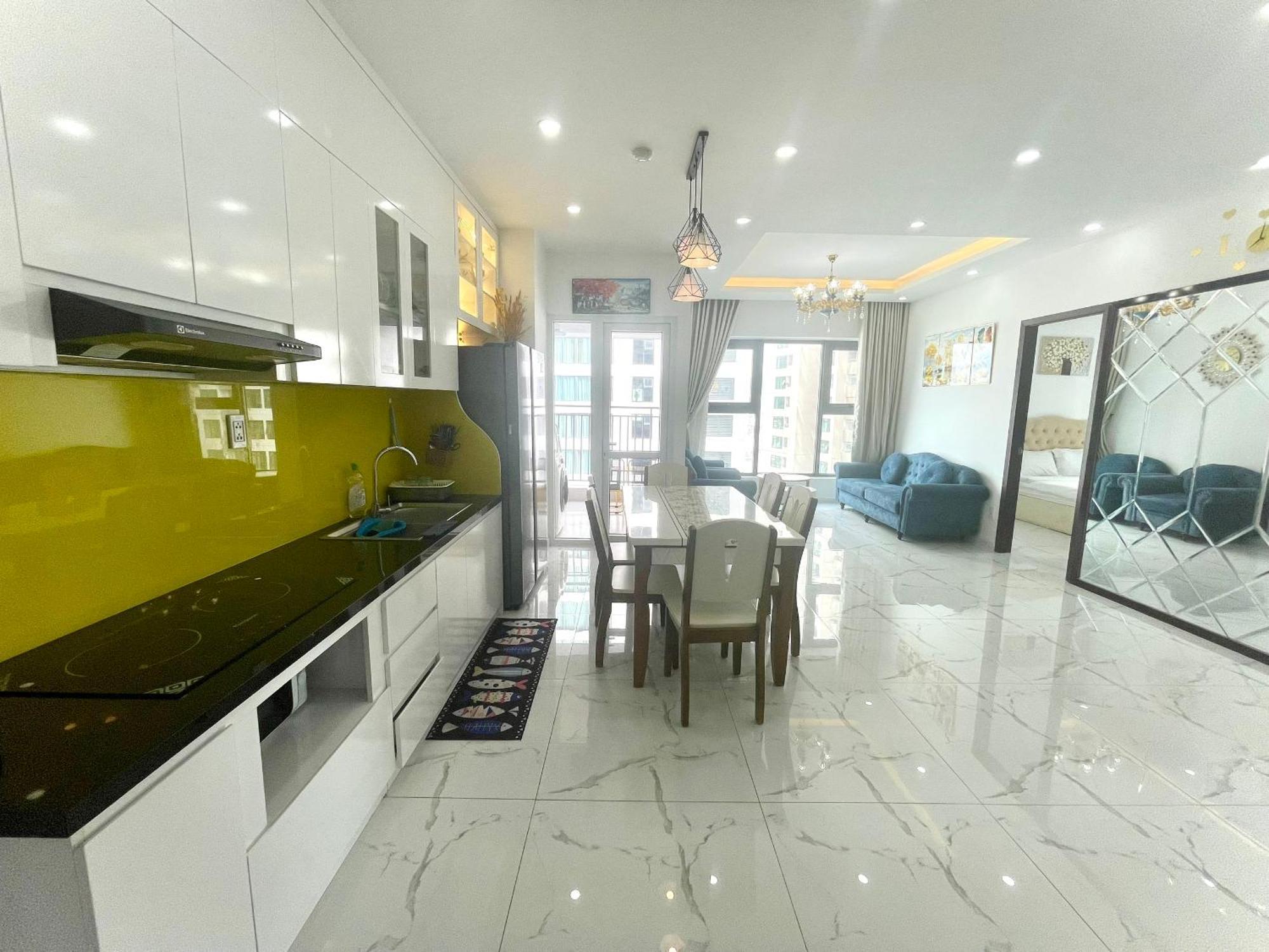Royal Luxury Apartment *