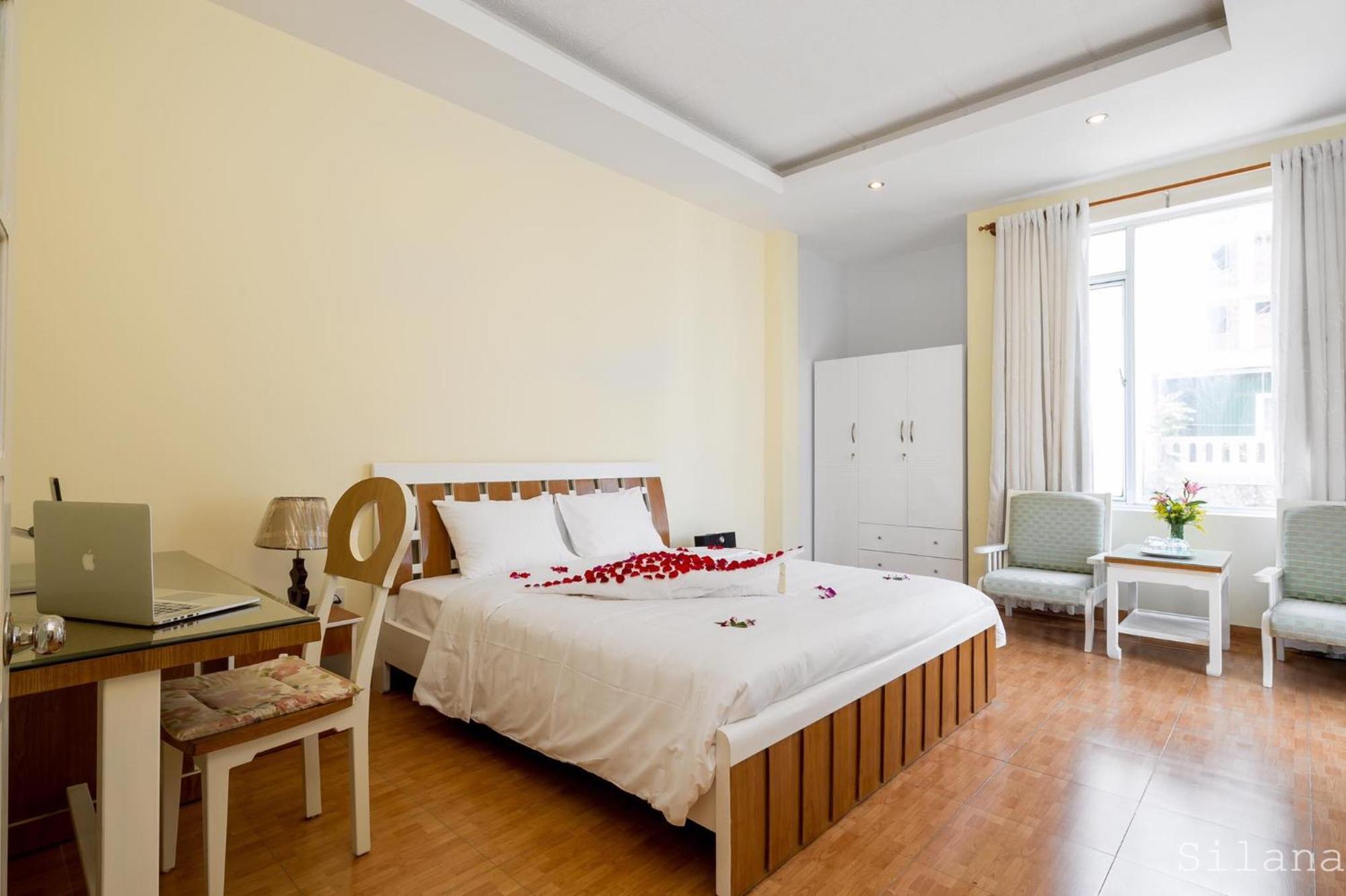 Silana Beachfront & Hotel