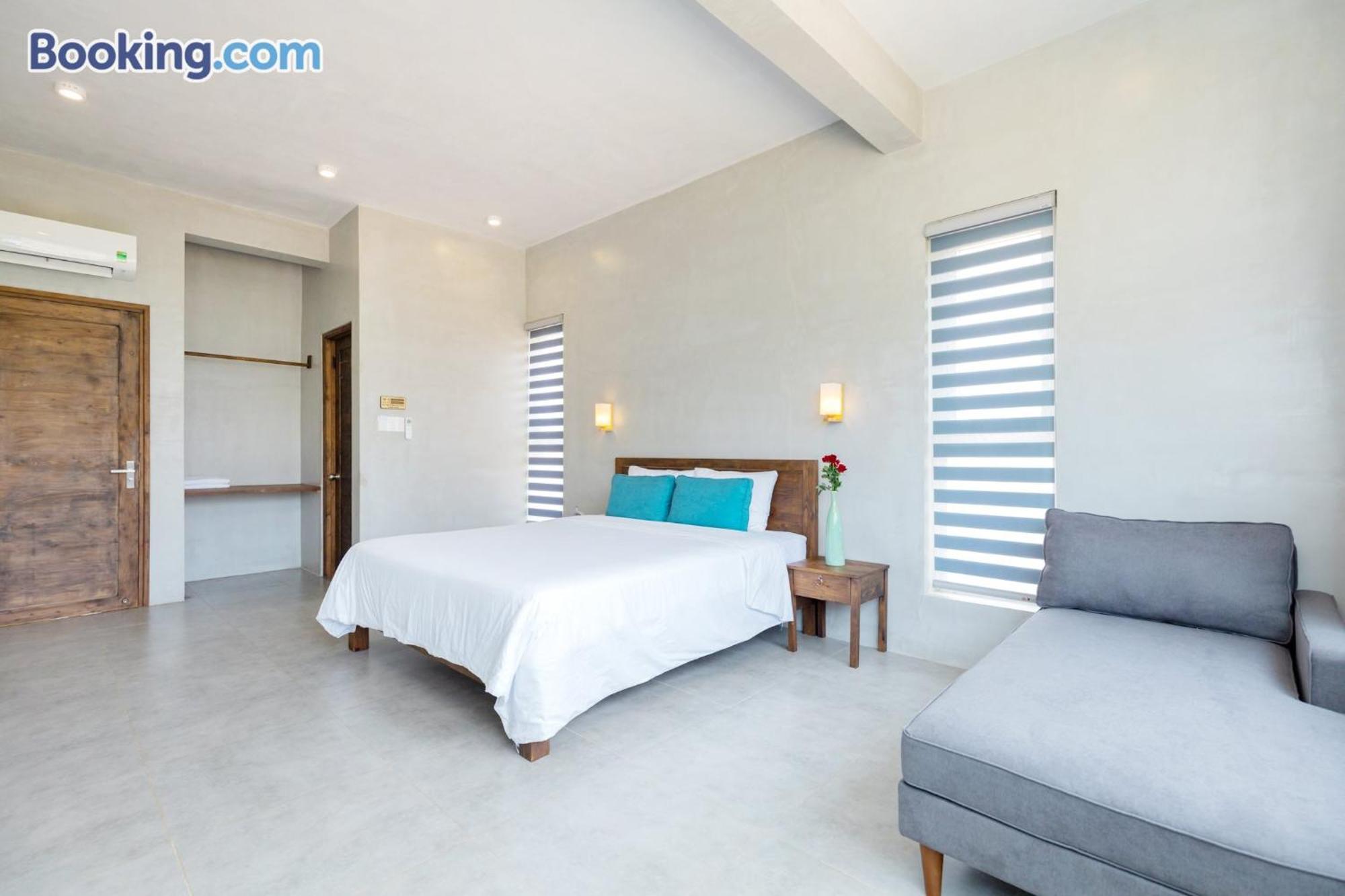 Villa White Day Villages Gan Bien Long Cung