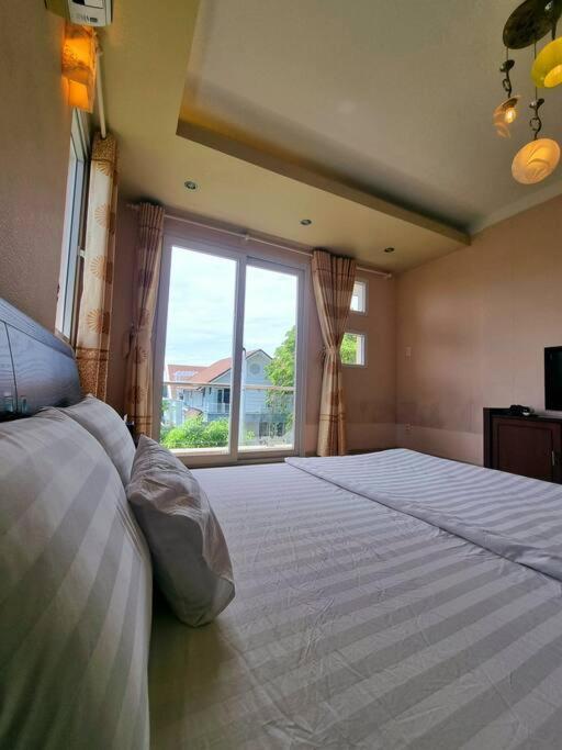 Promotion 20% 4 Bedrooms, Near Beach, Comfort Villa Nha Trang