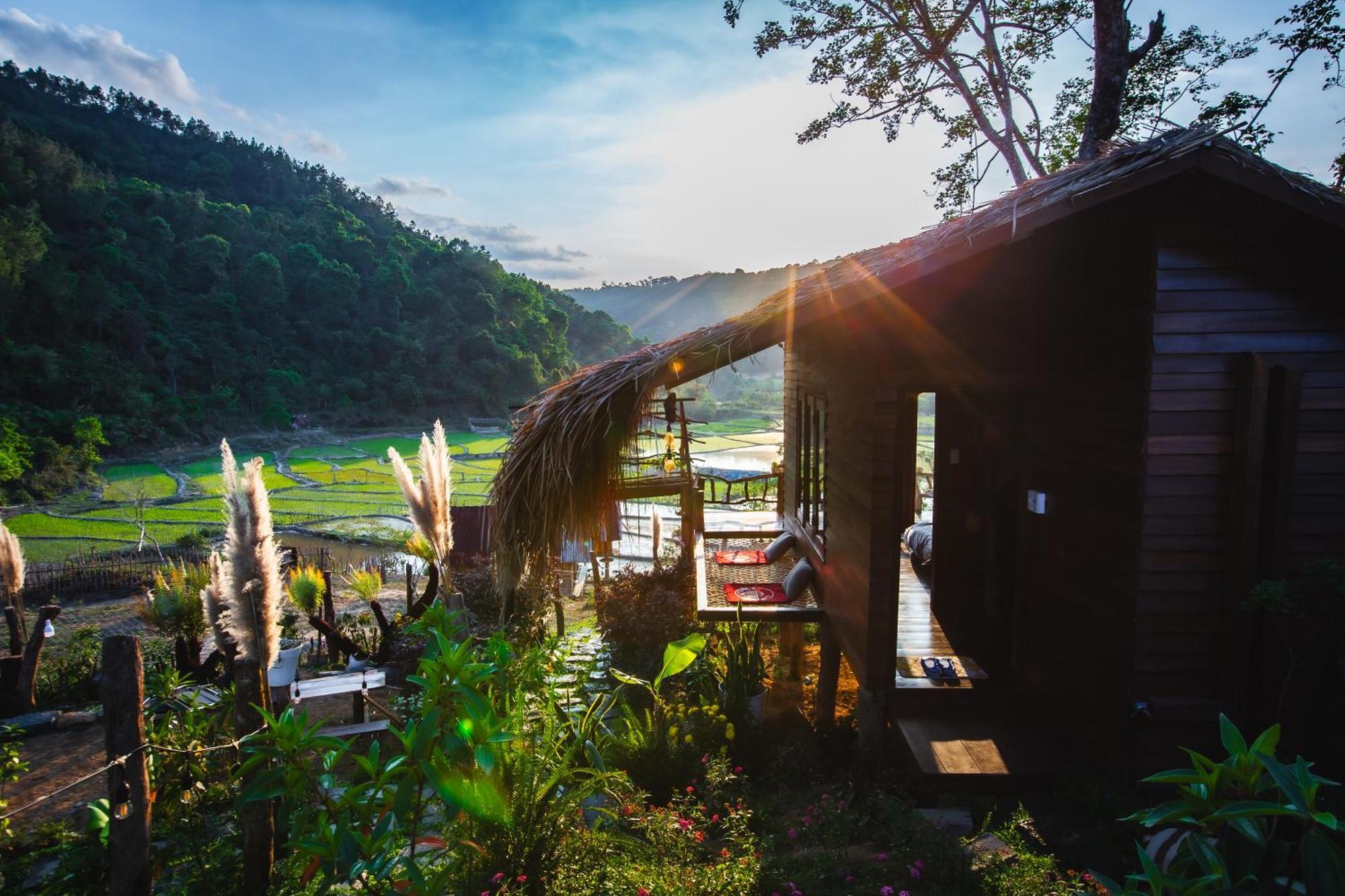 Nha Trong Ban - Mang Den Ở trọ Kon Von Kla