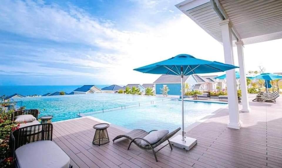 Novaworld Villa *