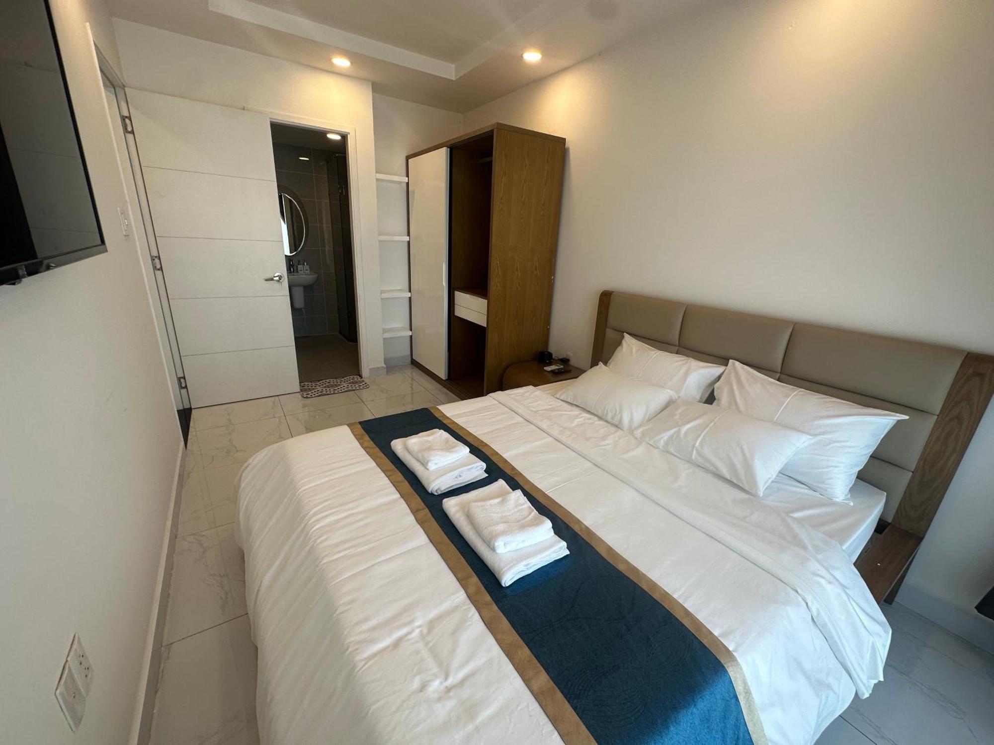 Modern 2br 12 Center At Terra Royal By Orli Apartment Ho Chi Minh City