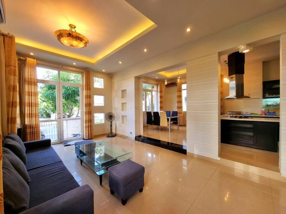Villa Promotion 20% 4 Bedrooms, Near Beach, Comfort