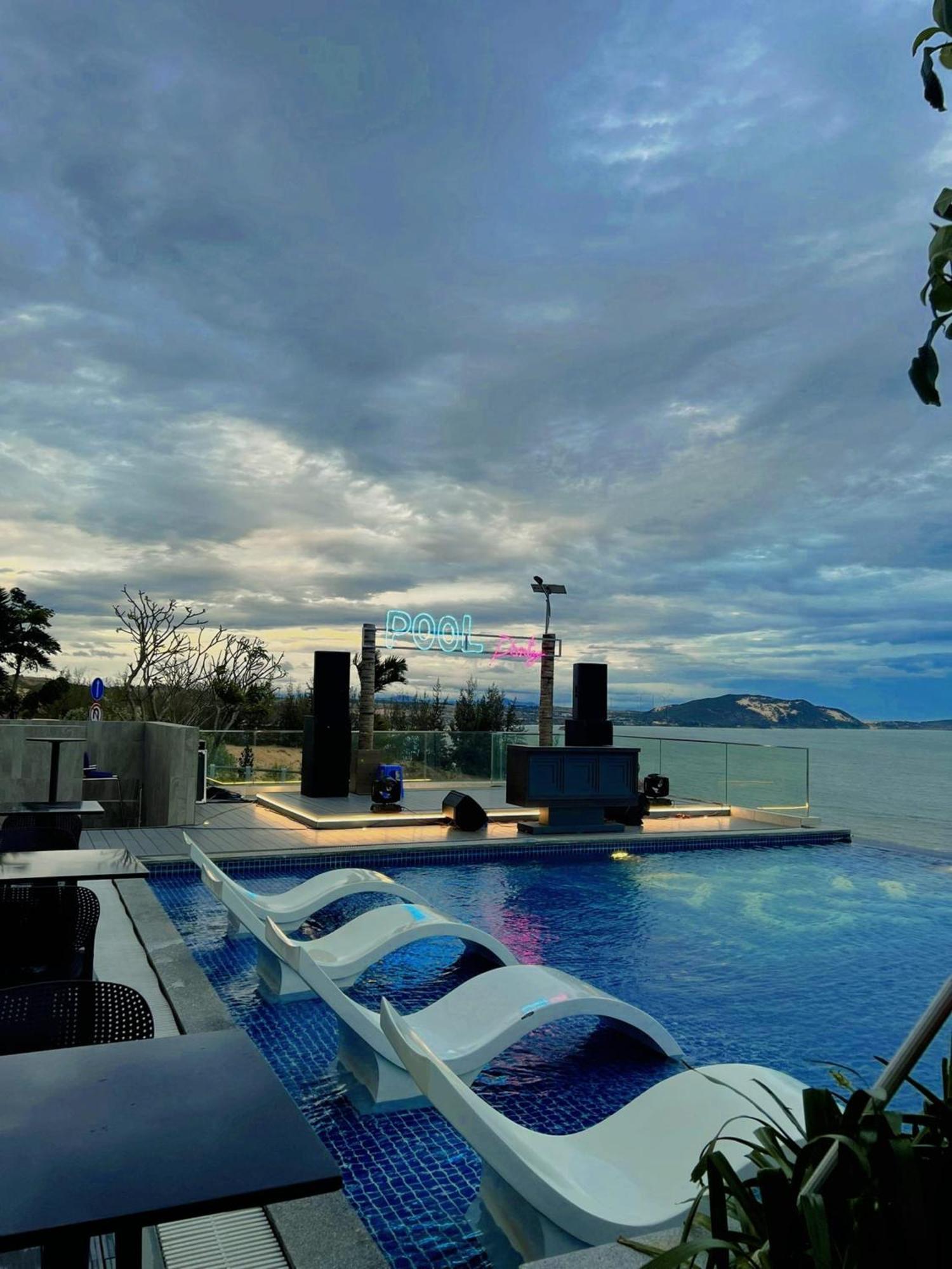 Pearl Apec Mandala Hotel 5*