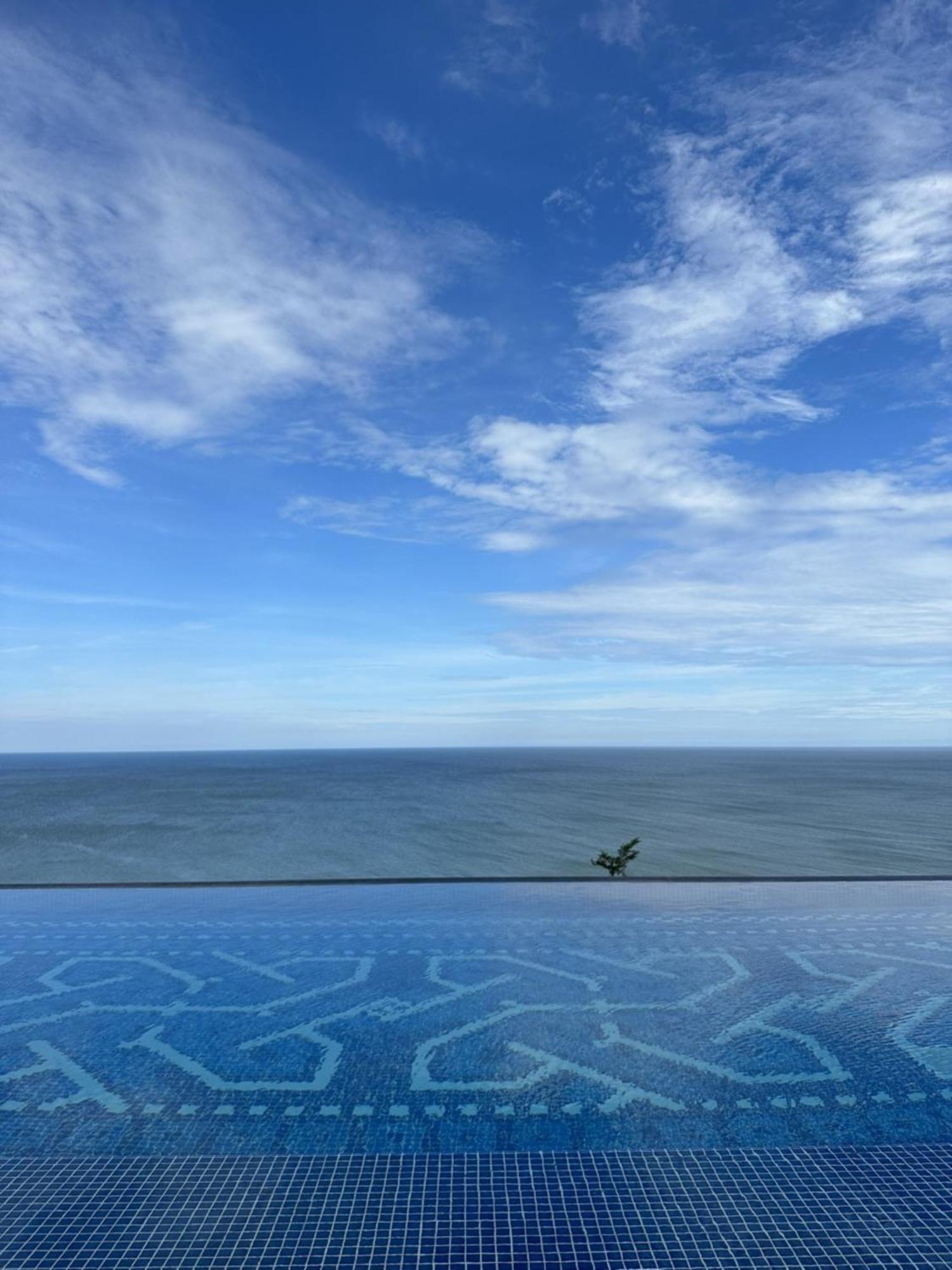 Pearl Apec Mandala Hotel