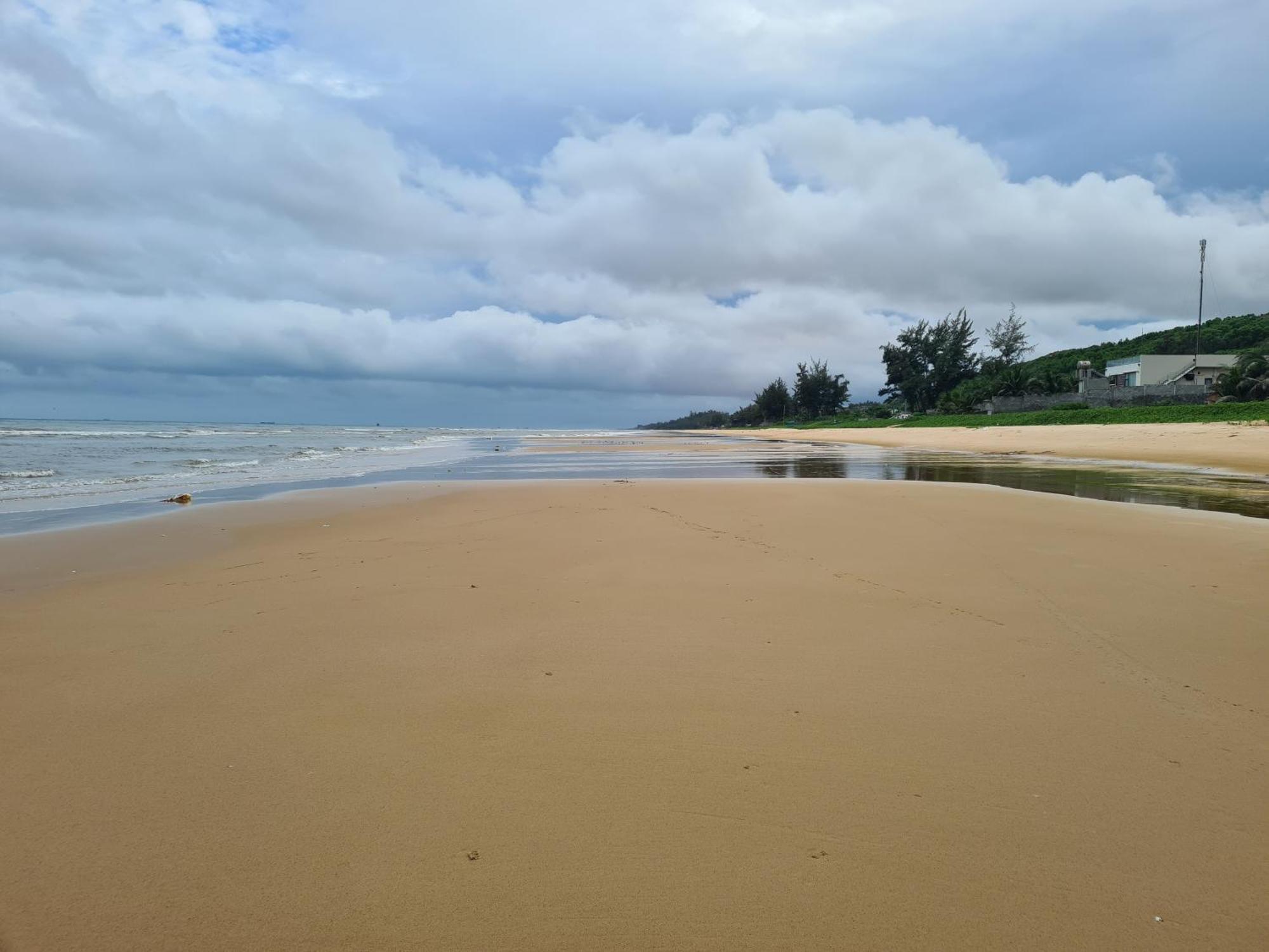 Lang Chai Beachfront Villa *