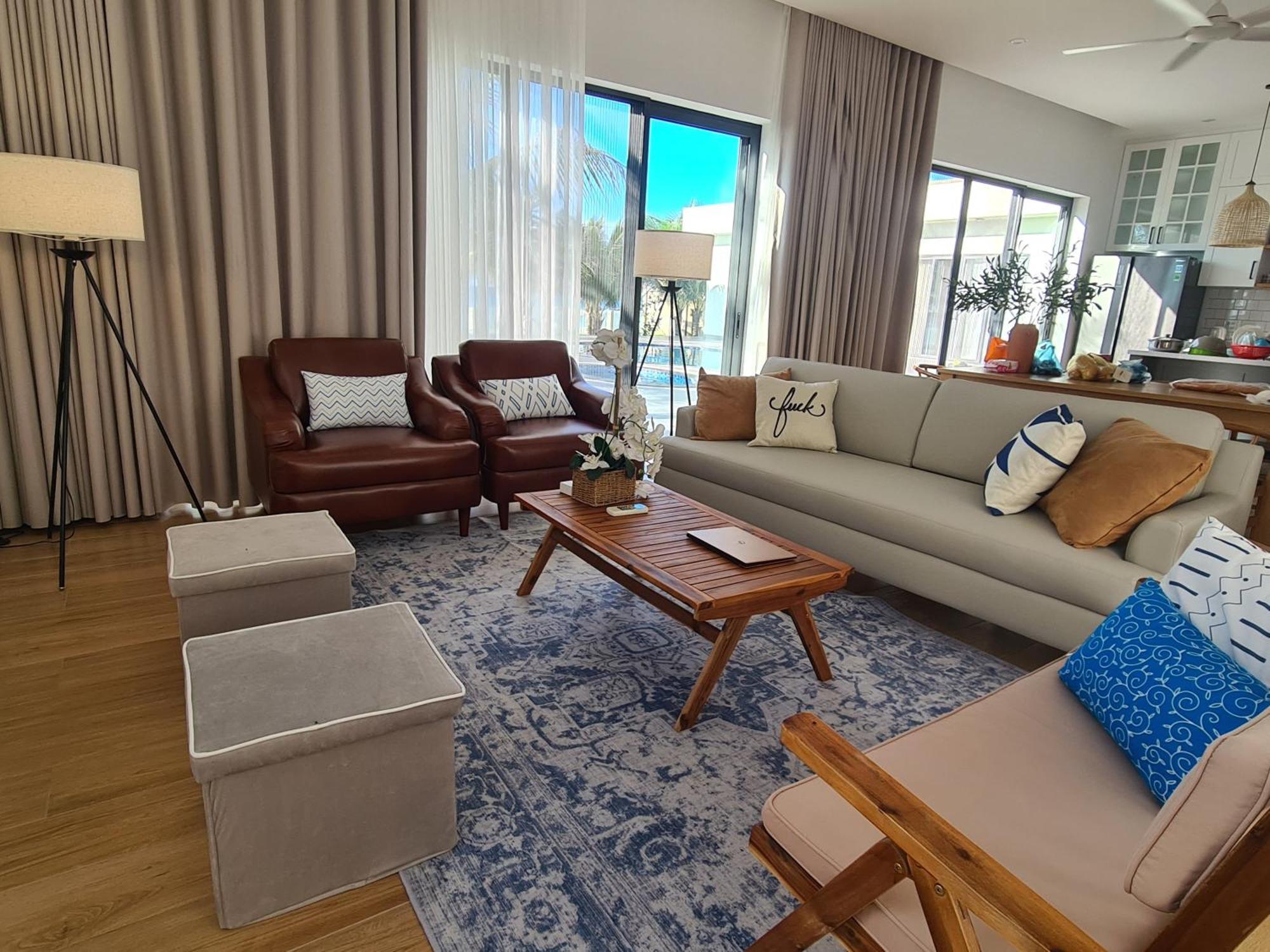 Villa Lang Chai Beachfront