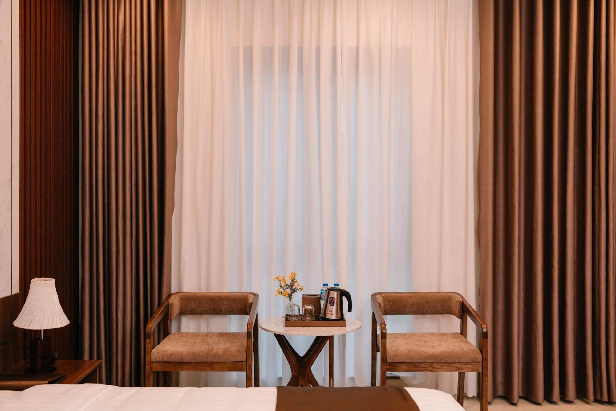 Diamond Hotel