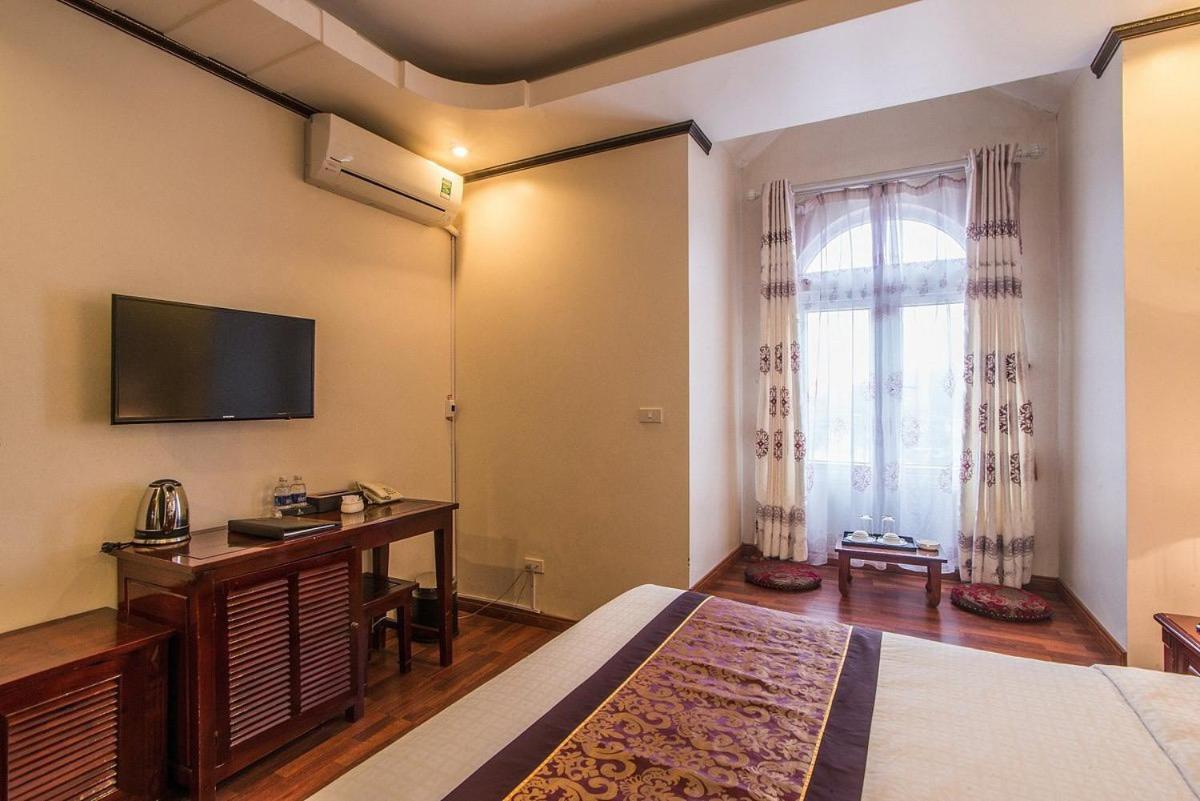 Hotel Arengo