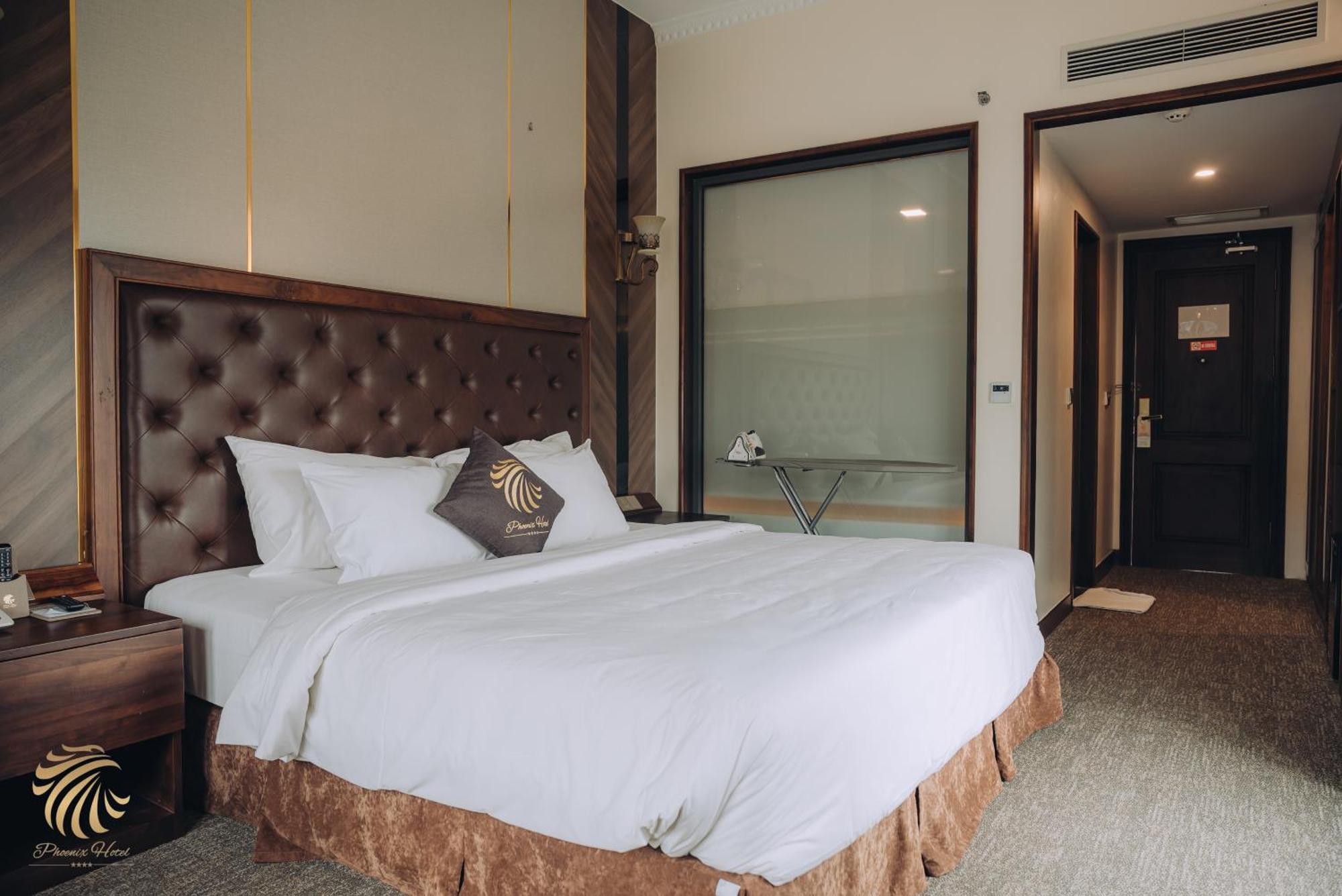 Hotel Phoenix