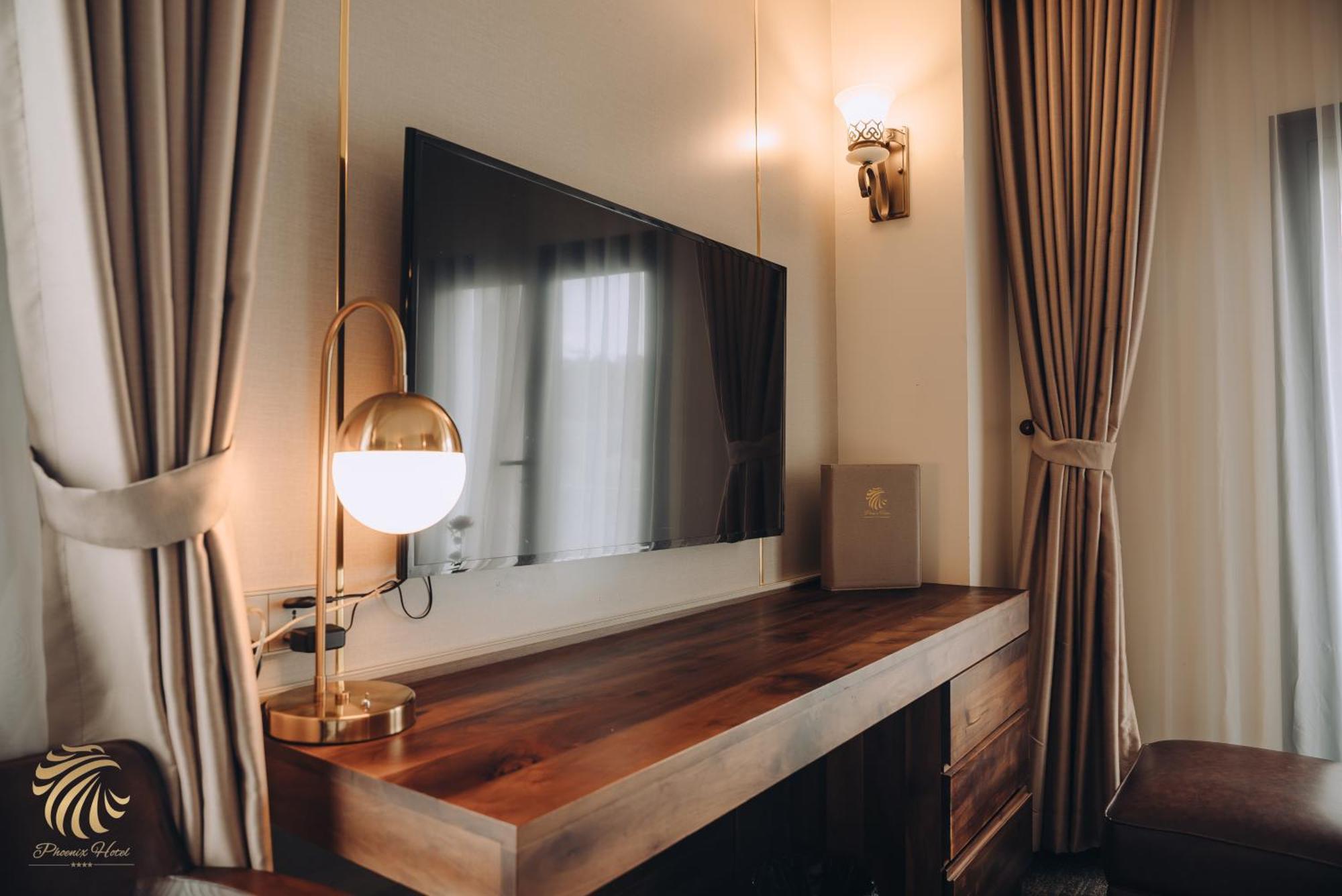 Phoenix Hotel