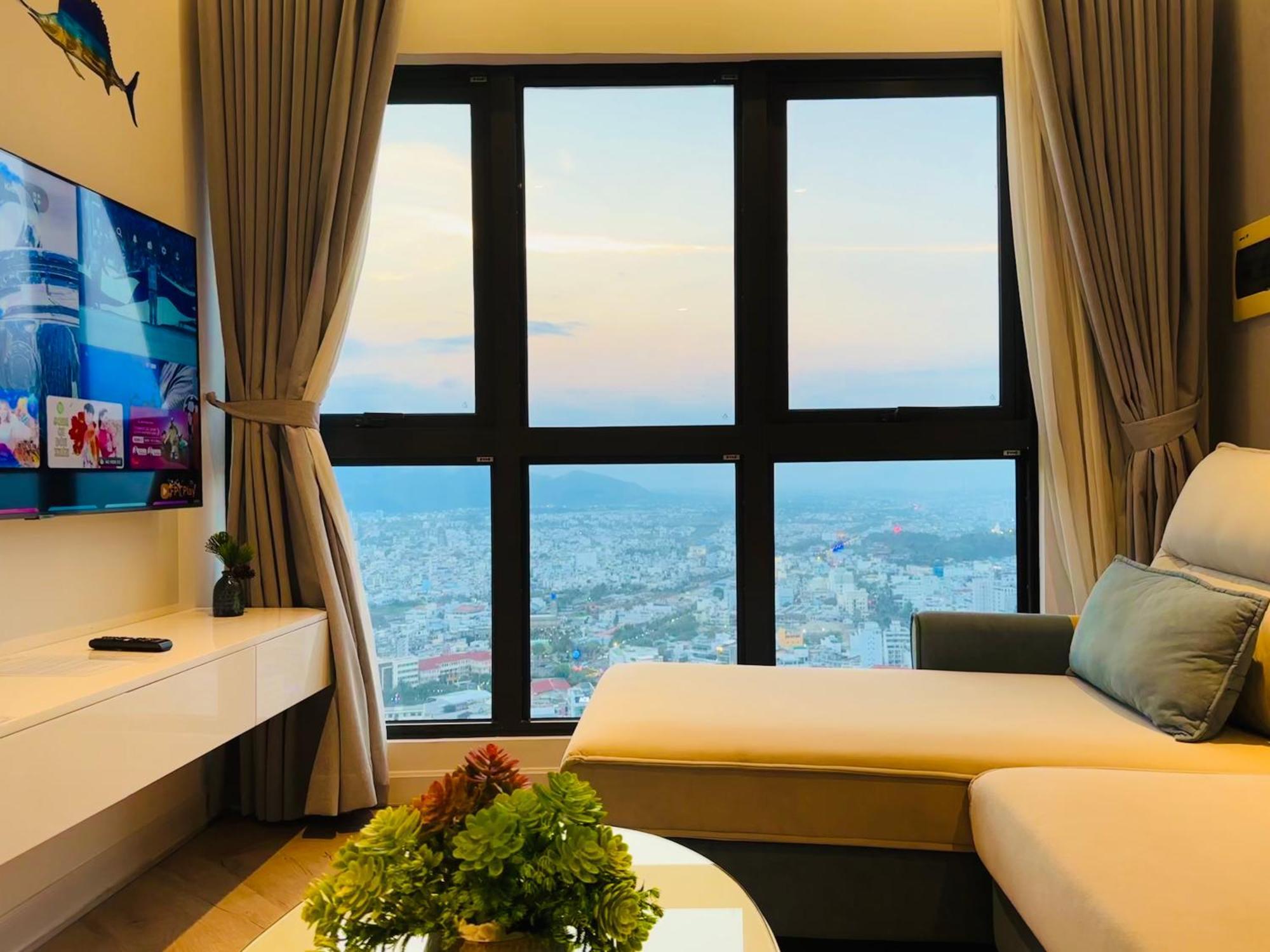Gold Coast Luxury - Ocean View Nha Trang