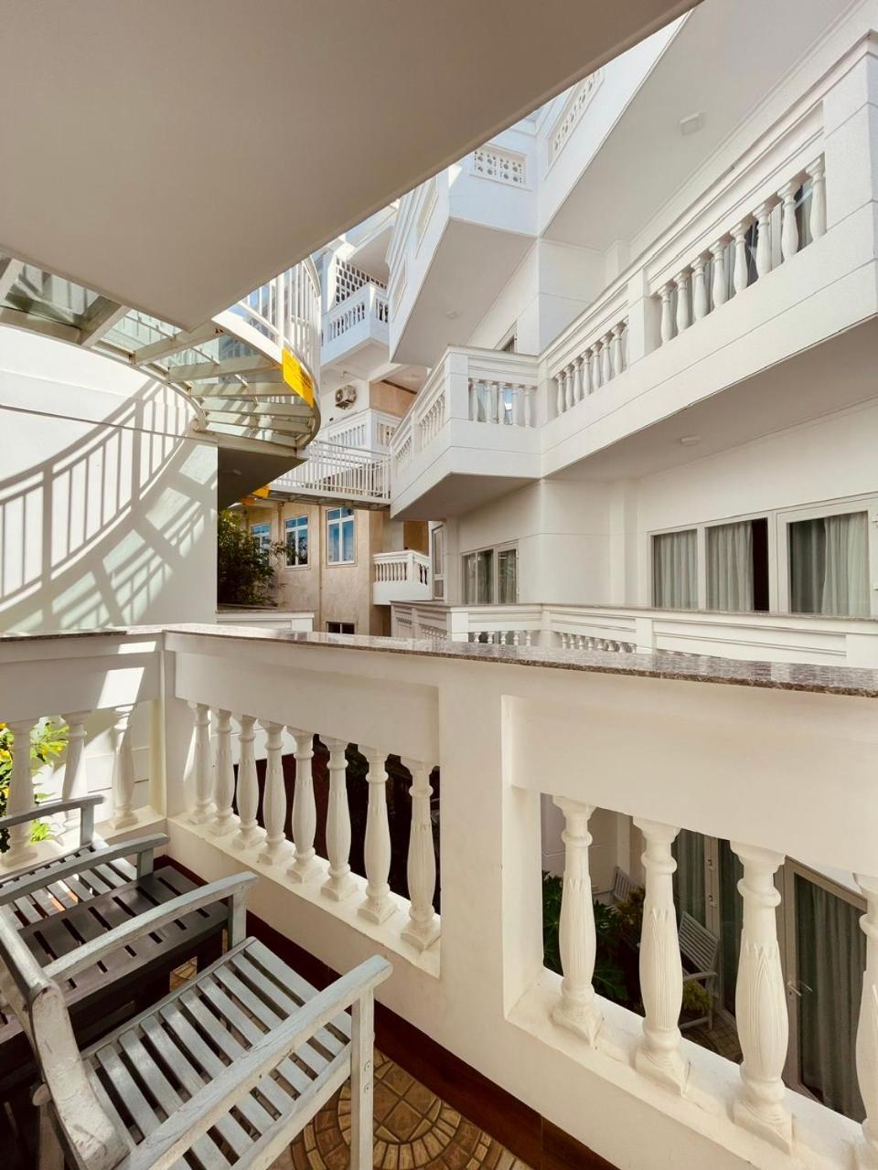 Lotus Garden Muine & Hotel 3*