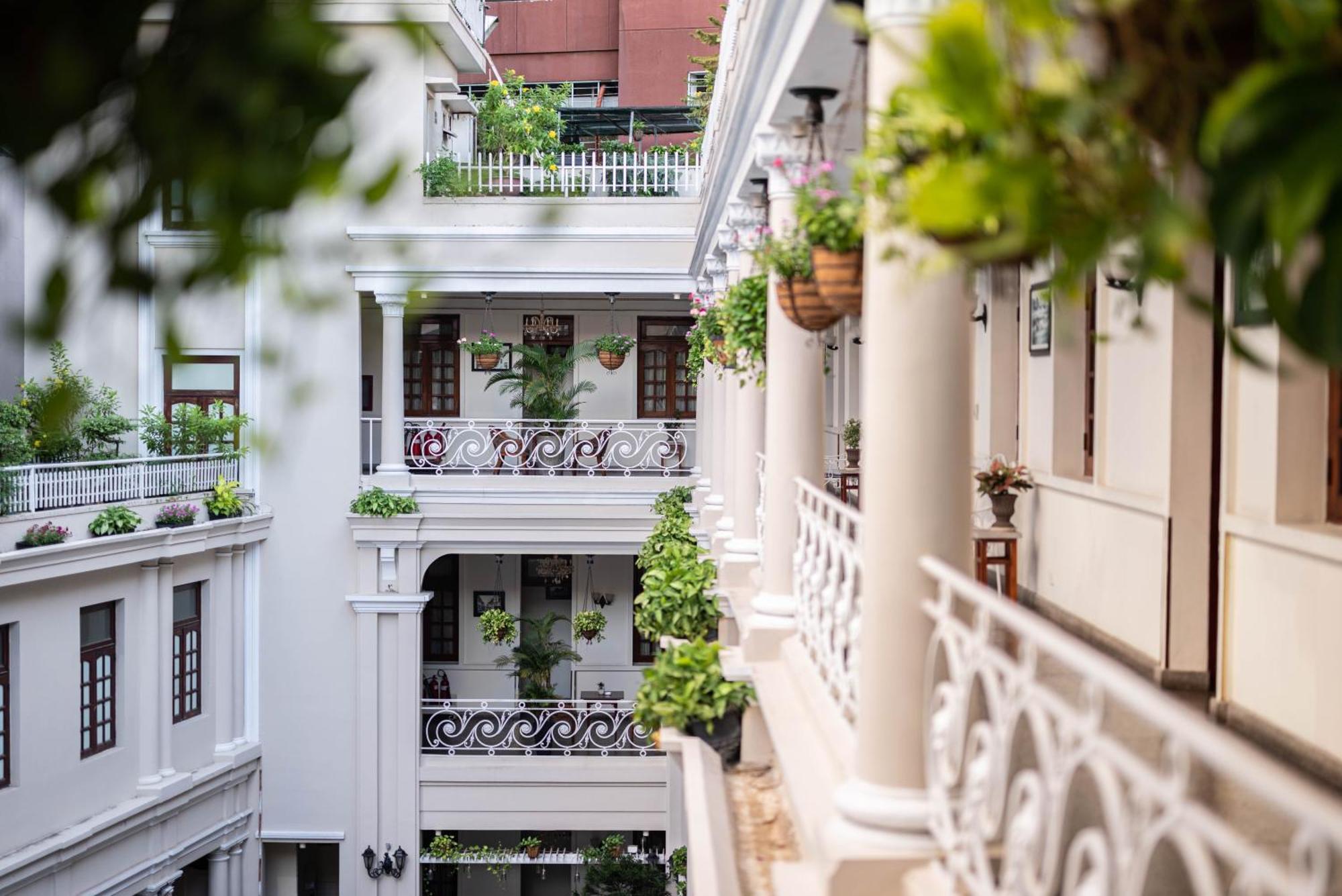 Grand Sài Gòn Khách sạn 5*