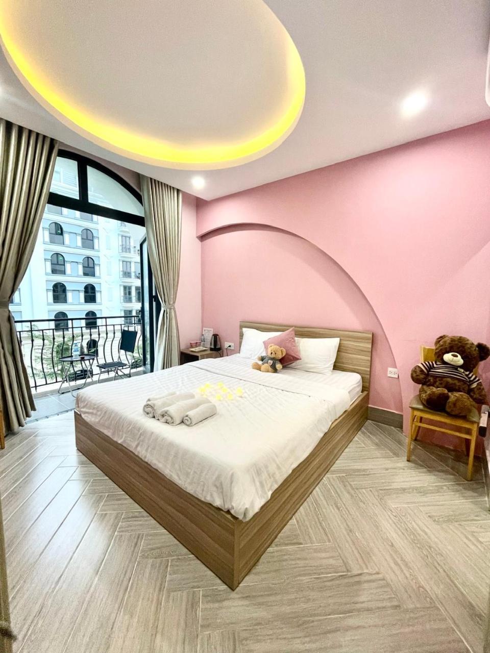 Teddy 108 & Cafe - 3 Stars - Grand World Hotel Phu Quoc