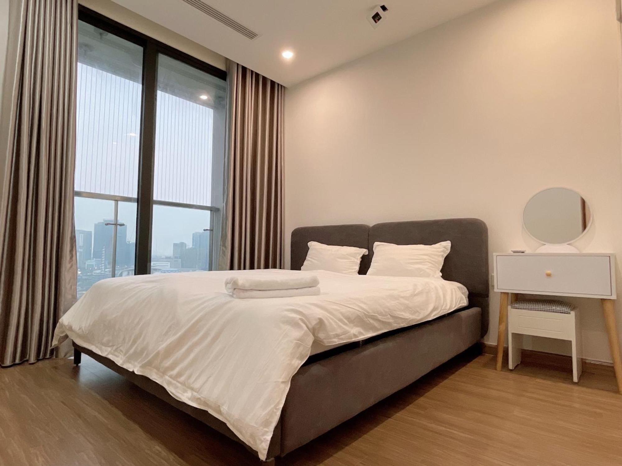 Apartment Vinhomes Skylake By Pham Hung Hanoi