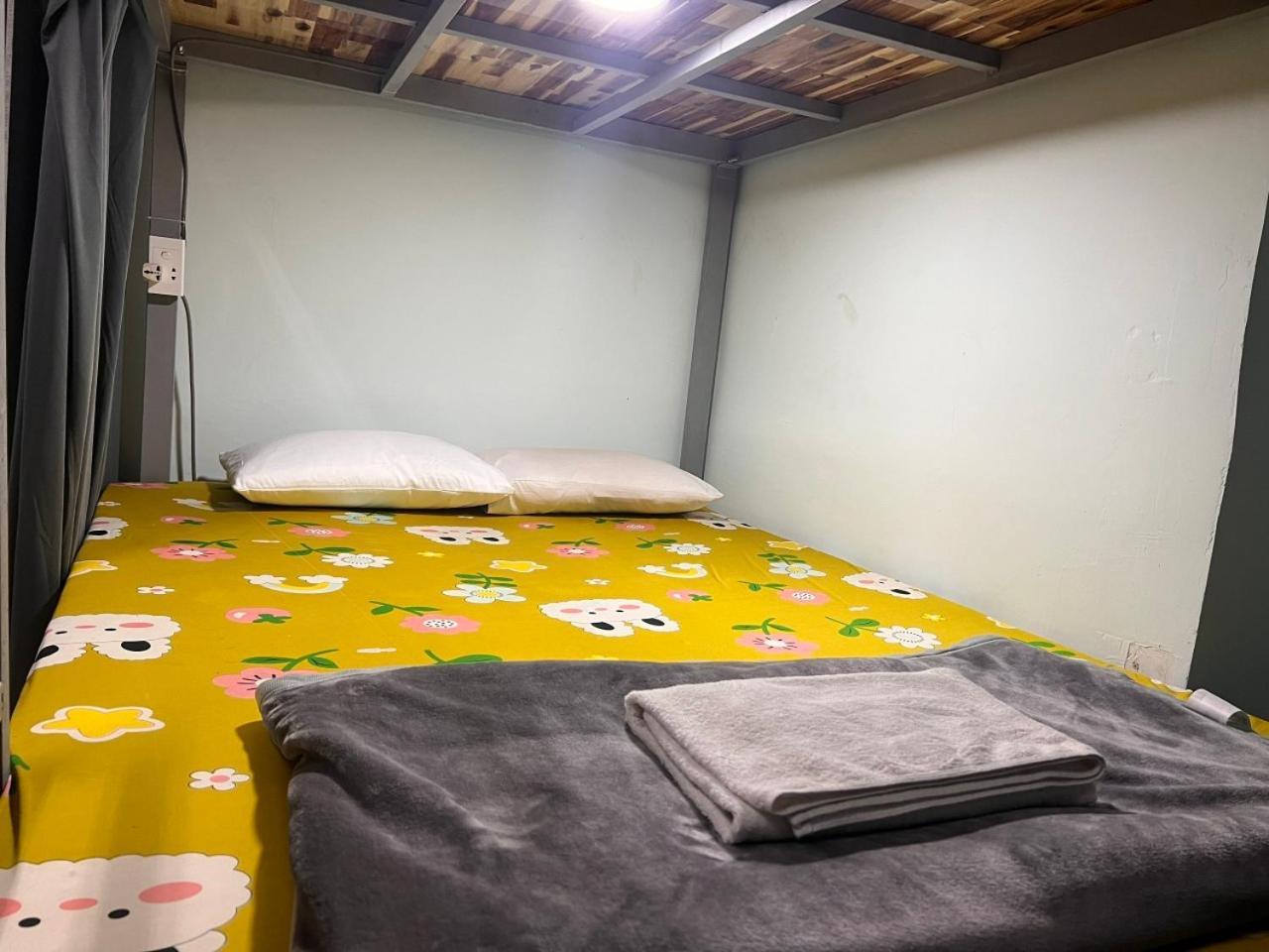 Bliss 2 Capsule hotel *
