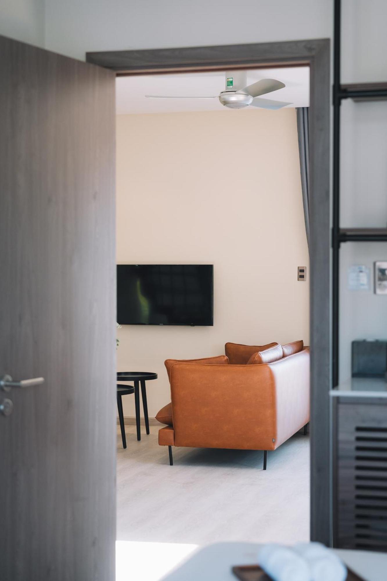 Canary Hotel 3*