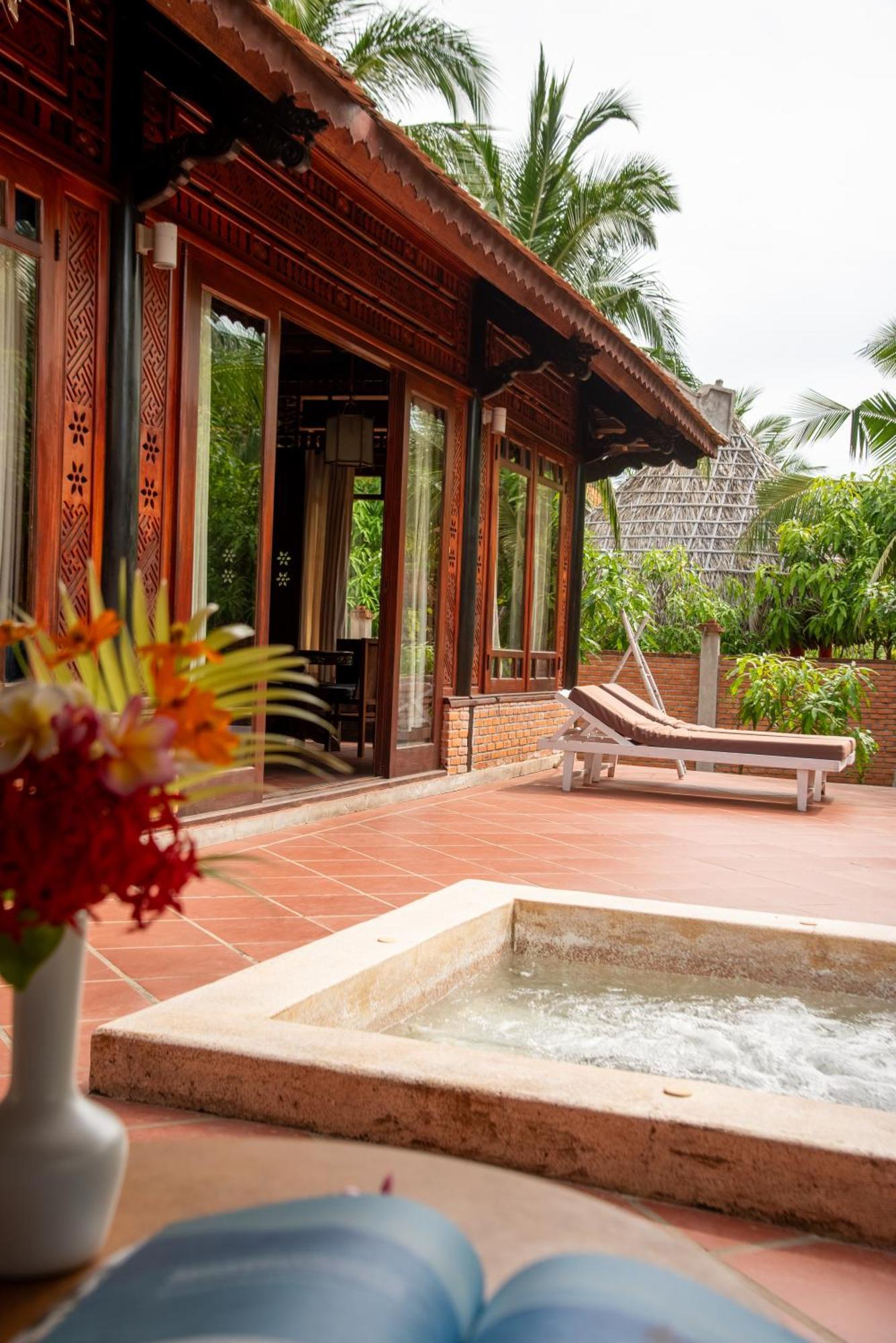 Full Moon Village Resort 4*
