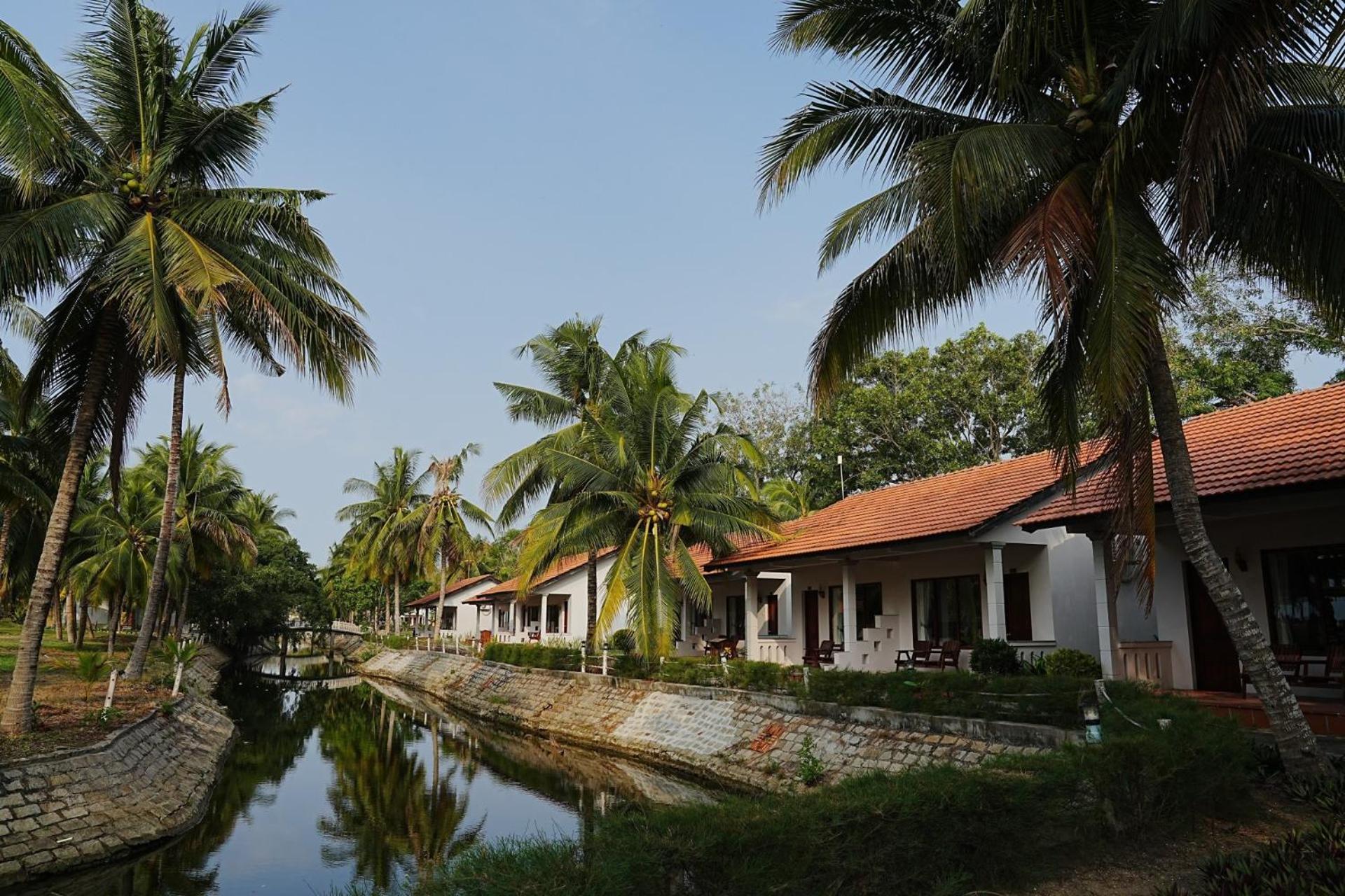 Dat Lanh Beach Resort La Gi