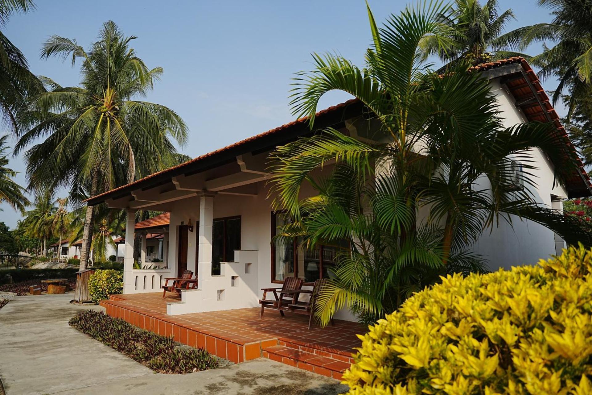 Dat Lanh Beach Resort Hotel La Gi