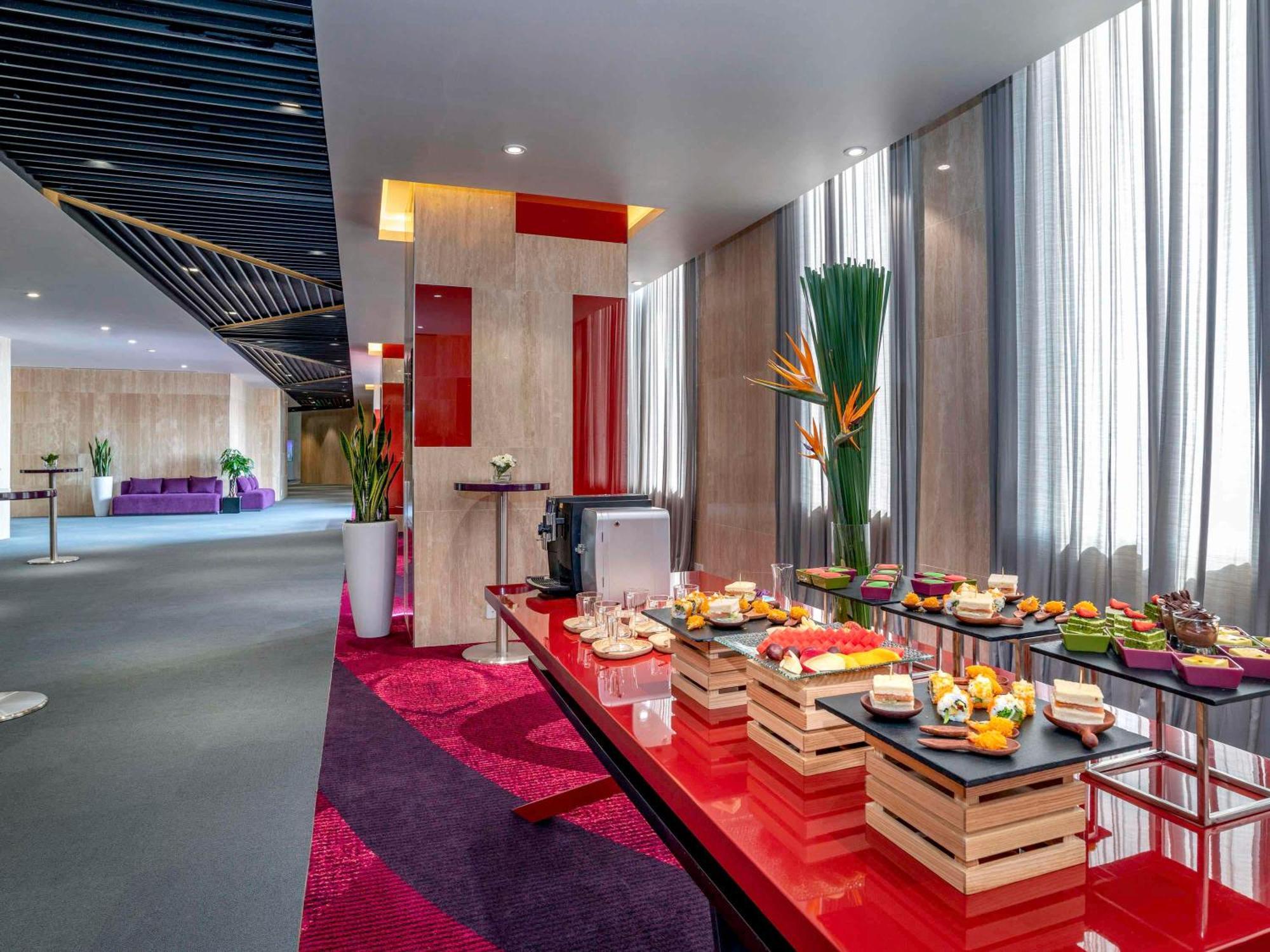 Hotel Mercure Phong