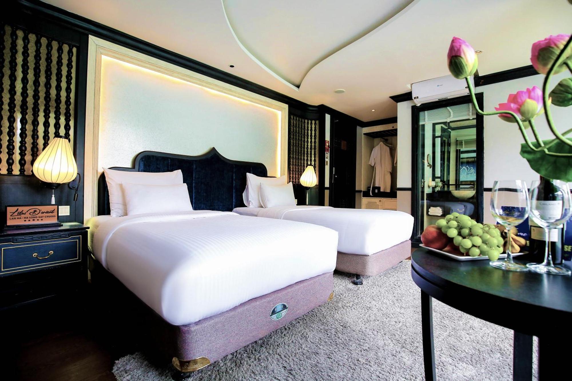 Lotus D'orient Cruise Resort 5*