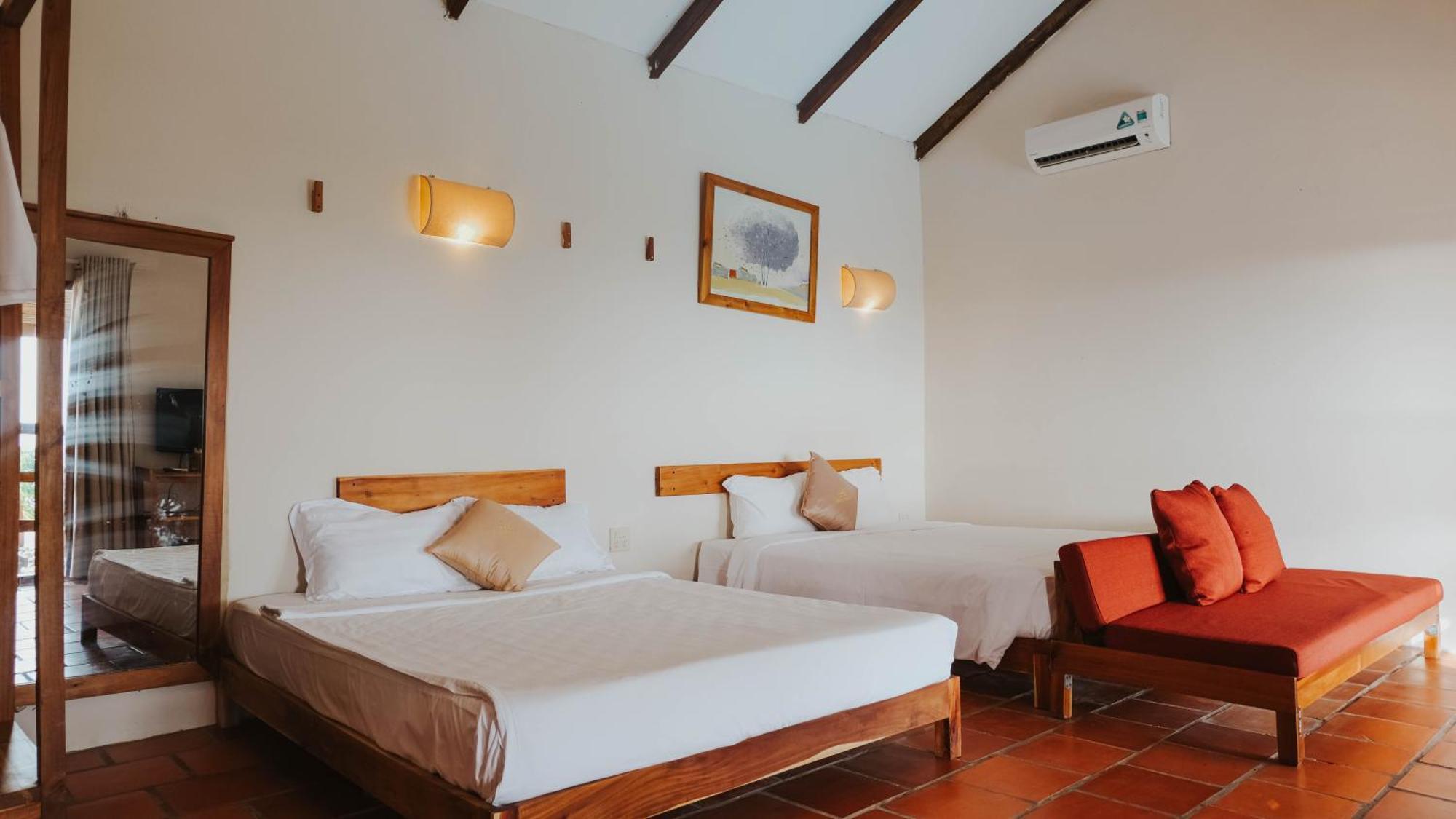 Daisy Resort 3*