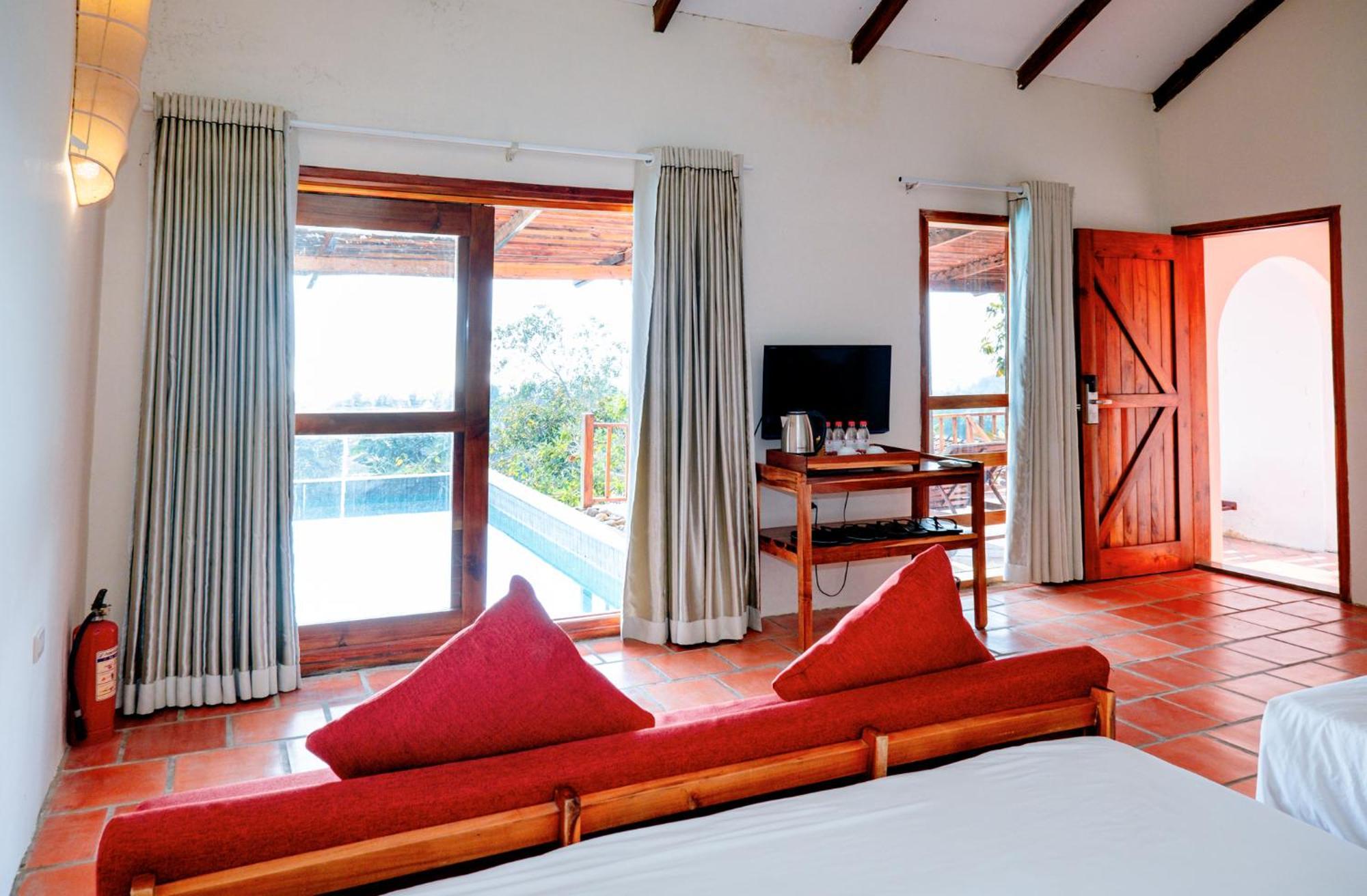 Daisy Resort