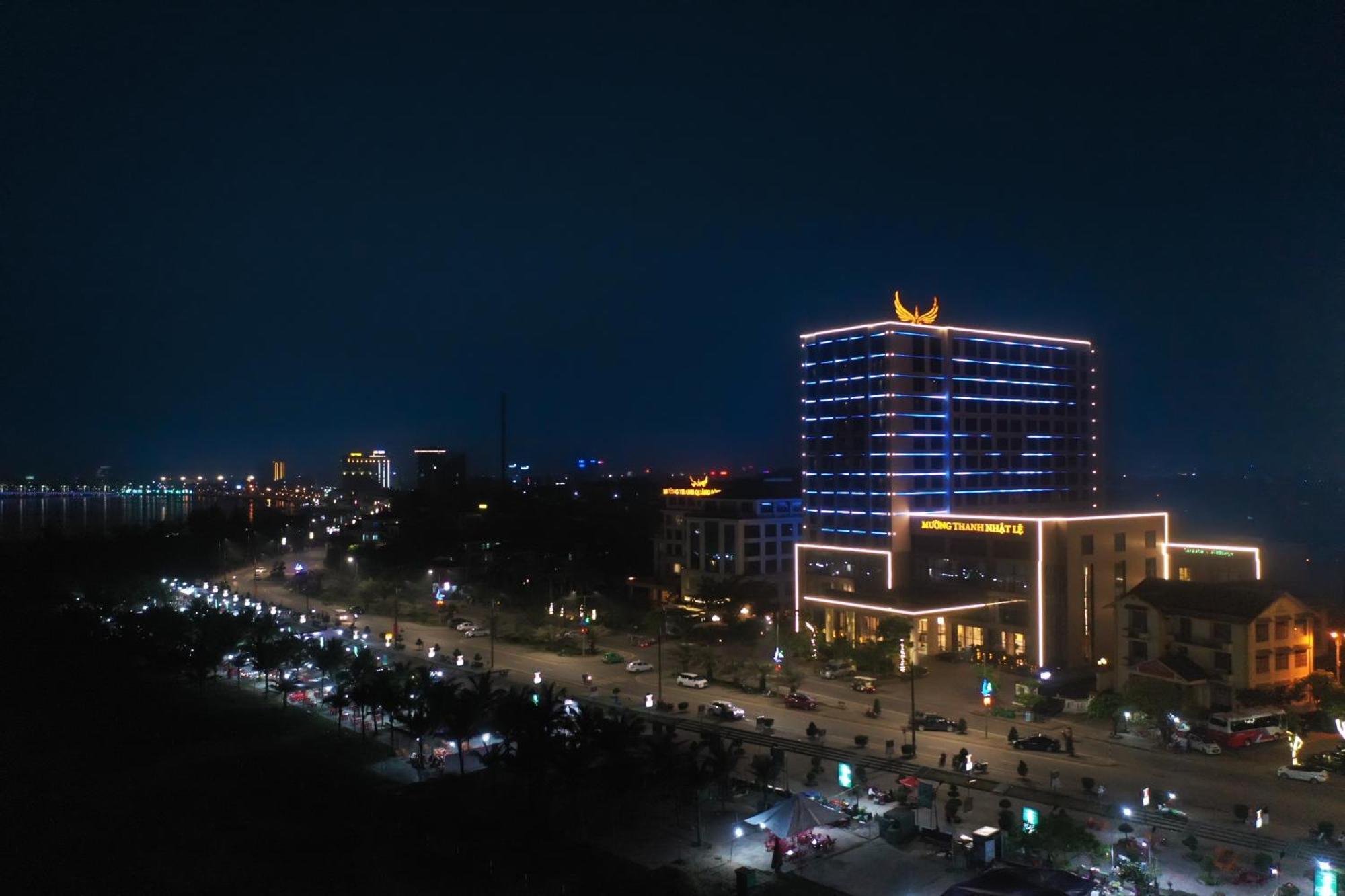 Muong Thanh Luxury Nhat Le Khách sạn