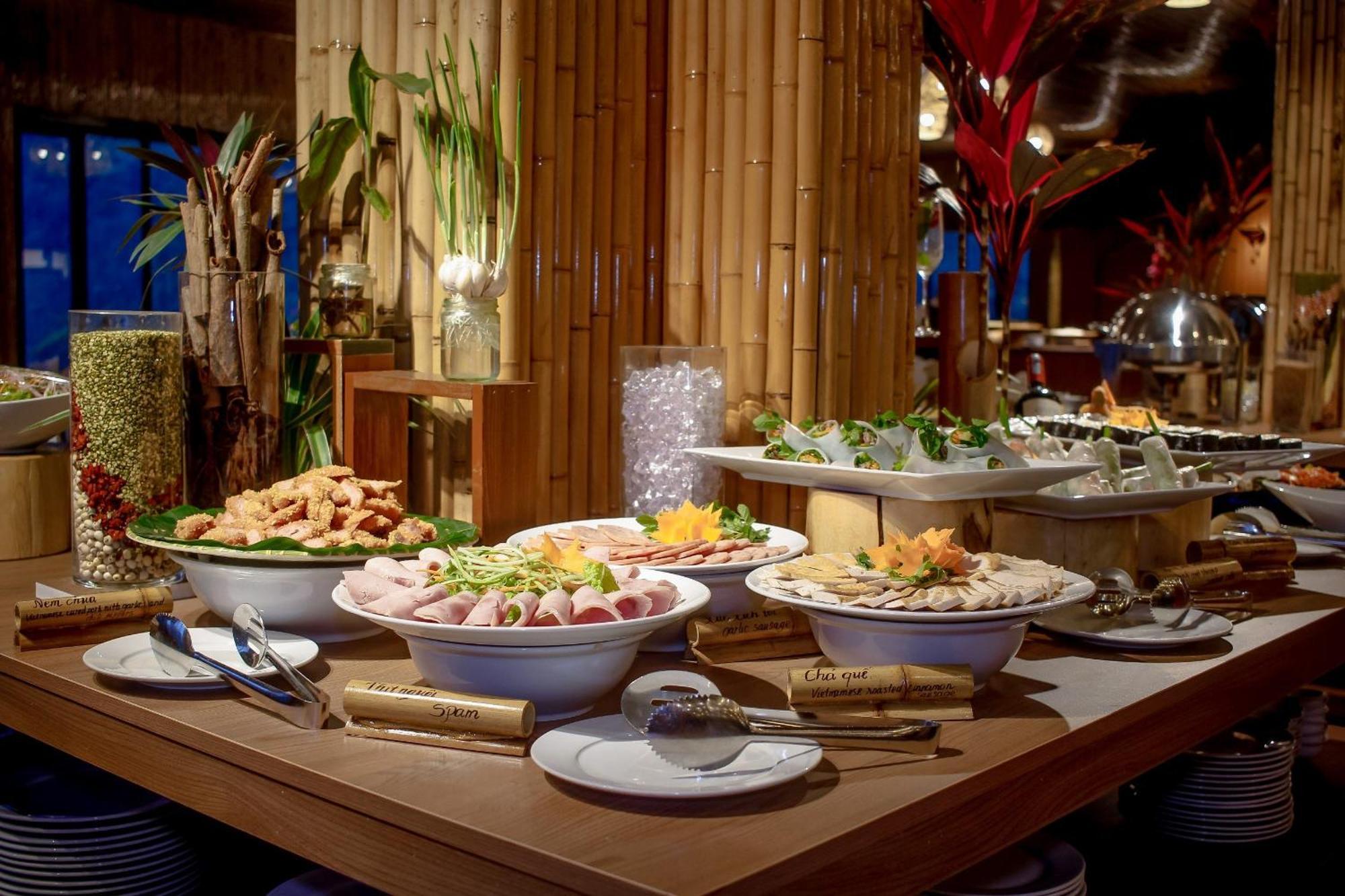 Hotel Thung Nham 3*