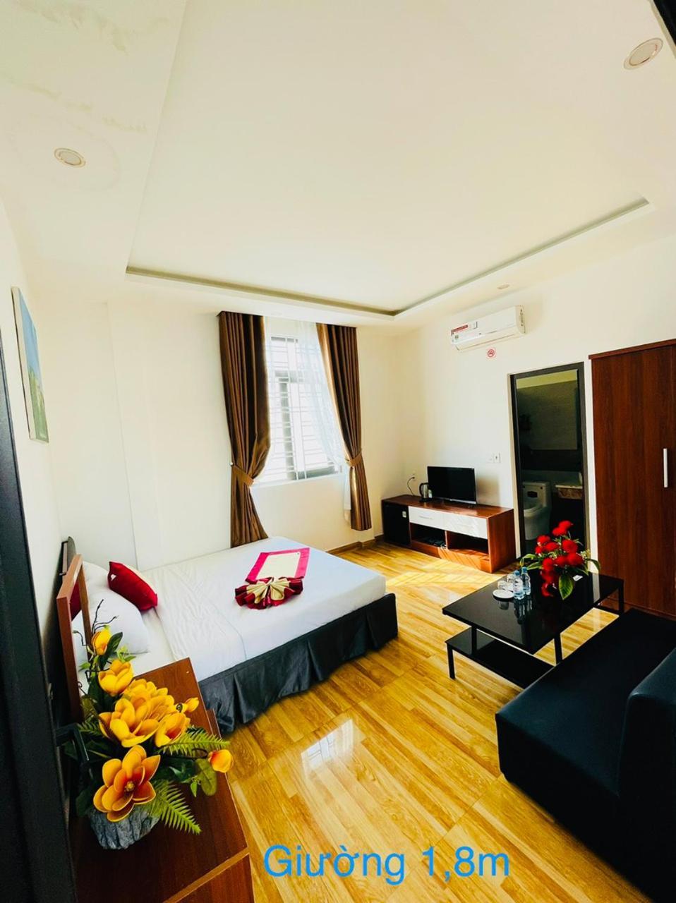Hotel Sapphire