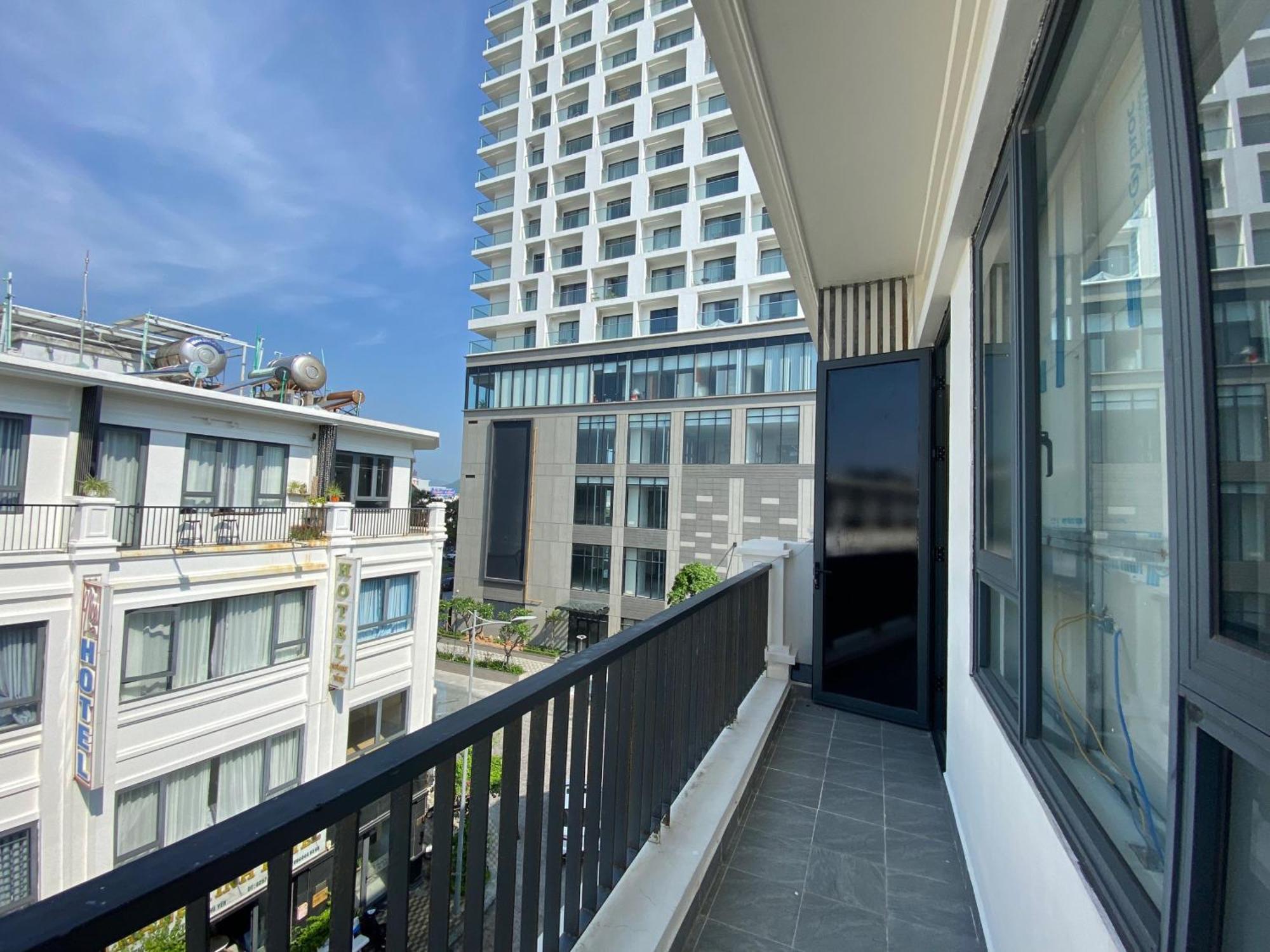 Haku Boutique - Apec Mandala Hotel