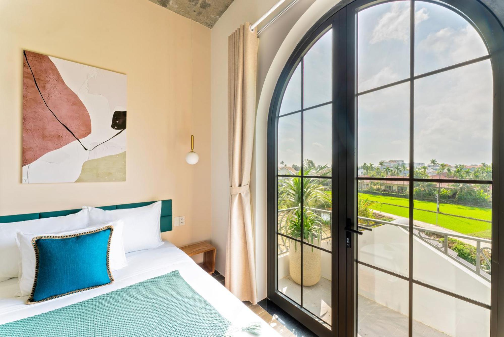 Hoi An Pinus Boutique *