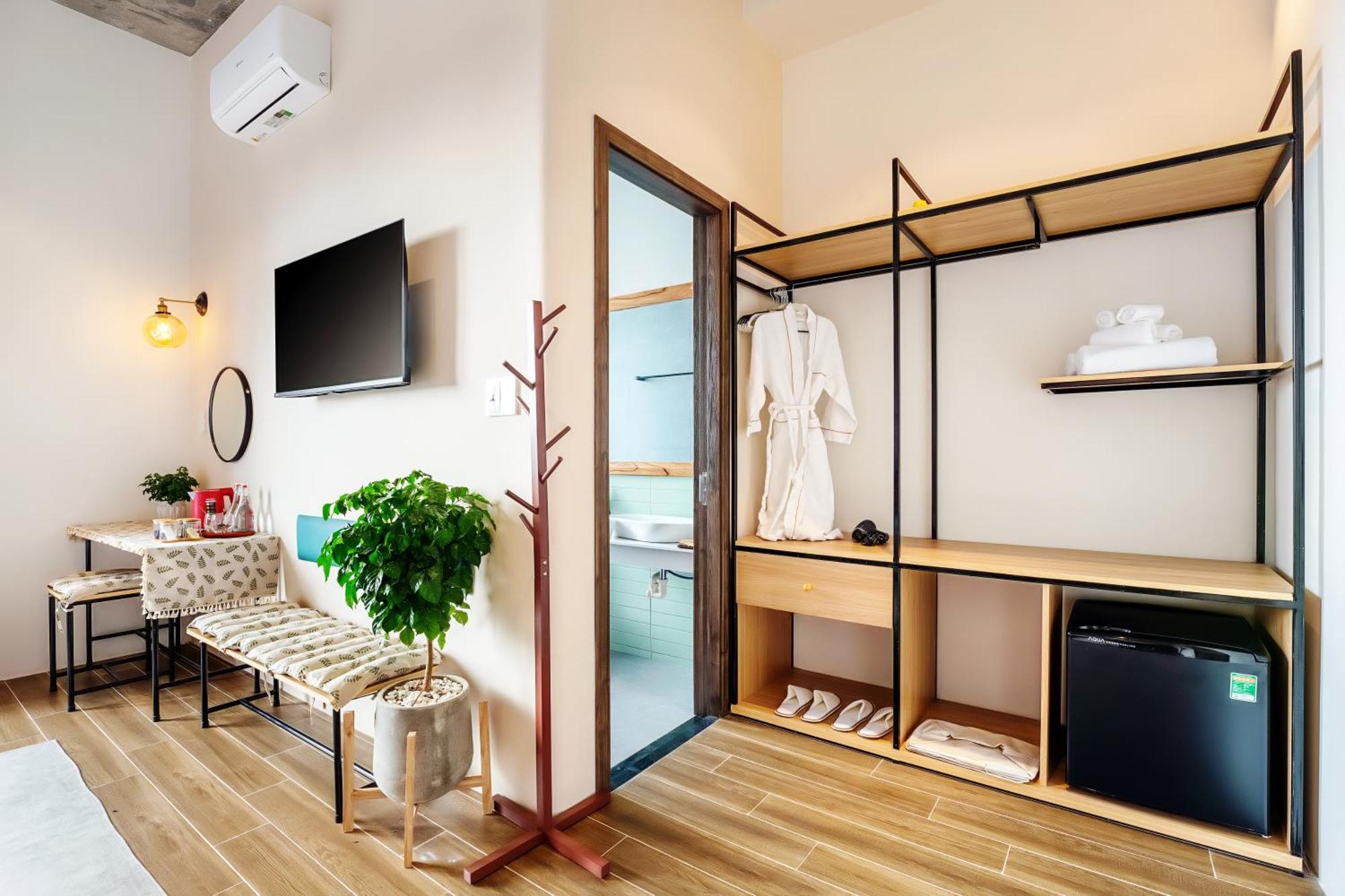 Hoi An Pinus Boutique *