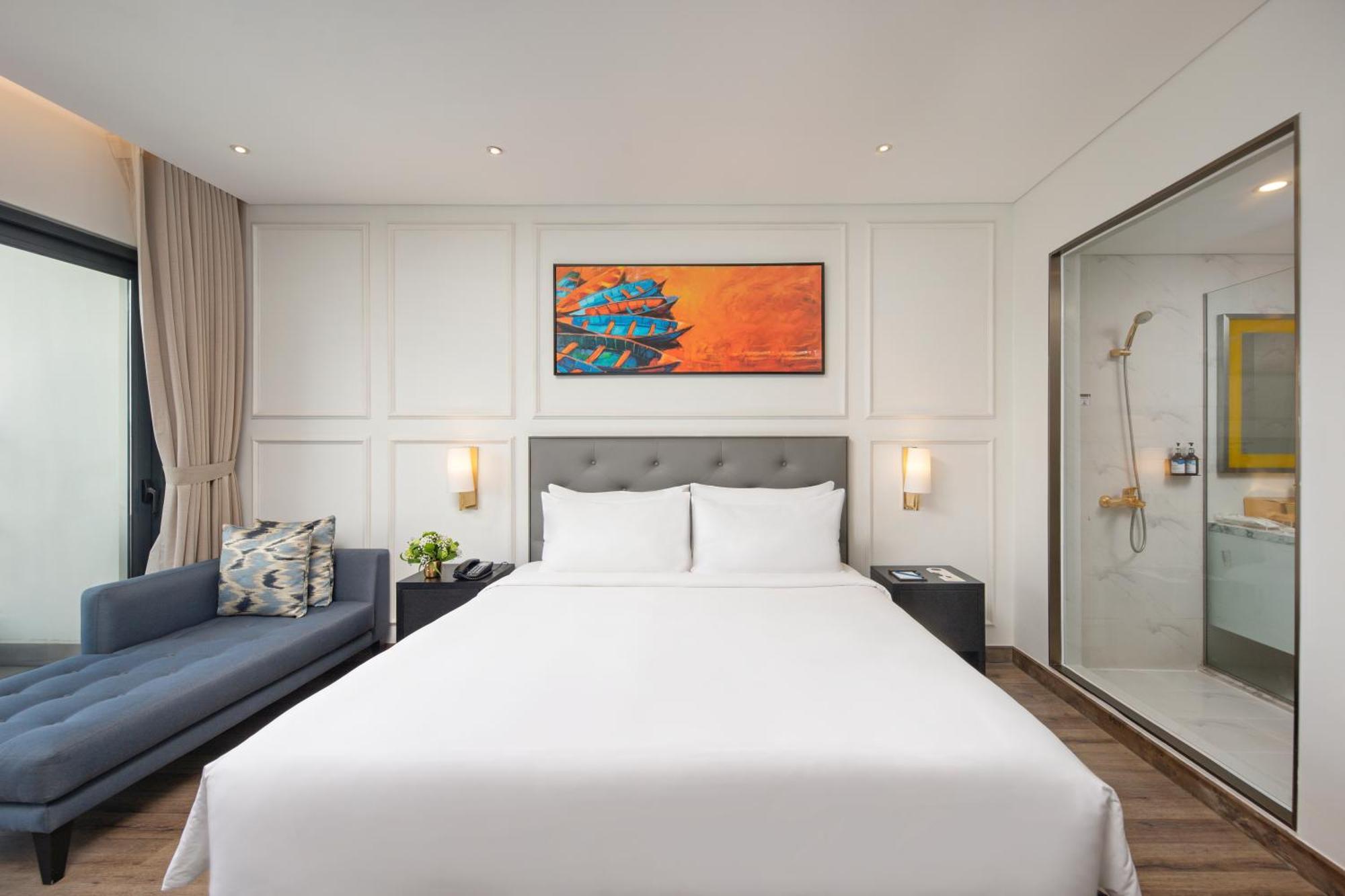 Wyndham Golden Bay 5* Da Nang