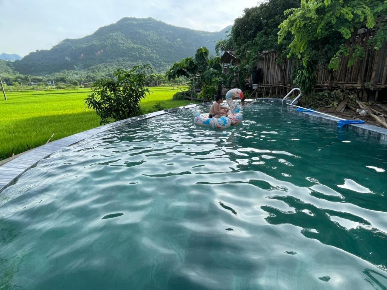 Ở trọ Little Mai Châu