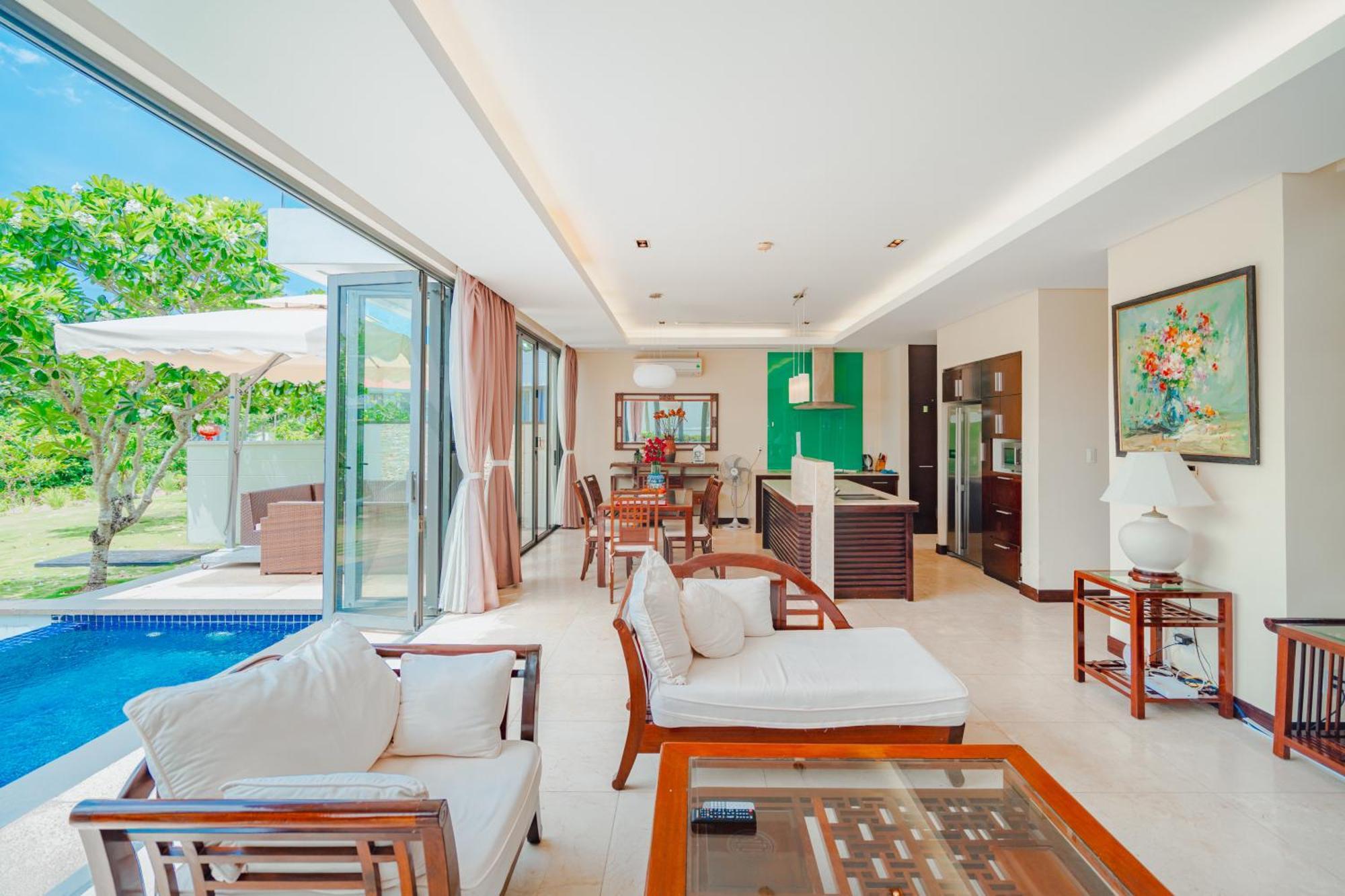 Ocean Villa Da Nang