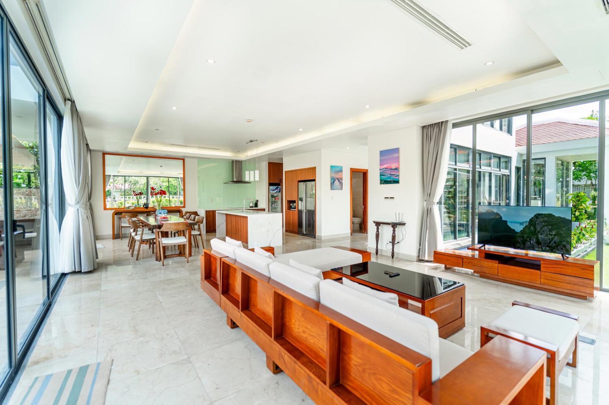 Ocean Villa