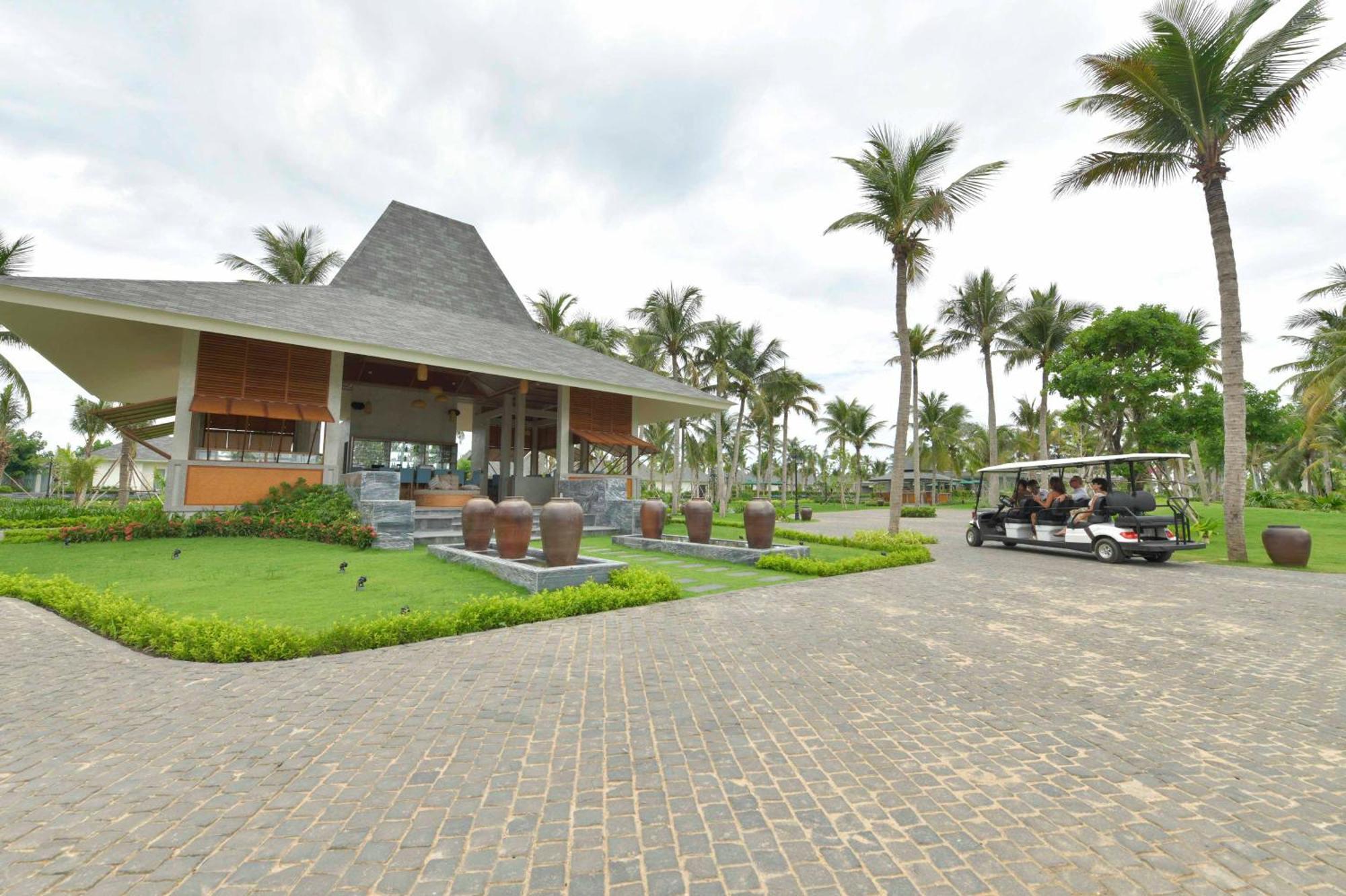 Cocoland Thu Xa Ancient Town Resort Resort