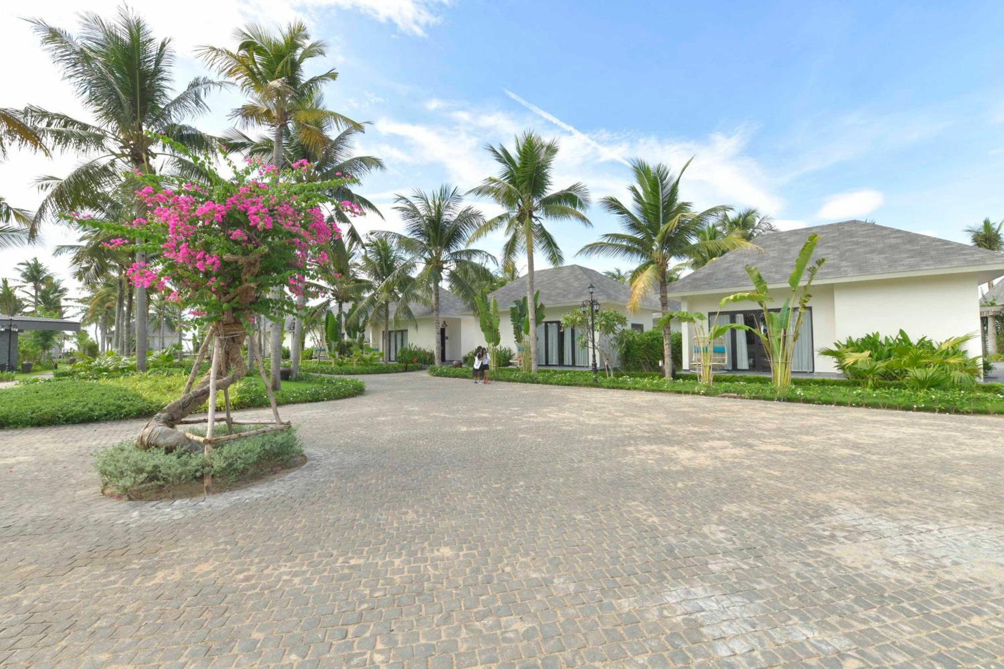 Cocoland Thu Xa Ancient Town Resort Resort